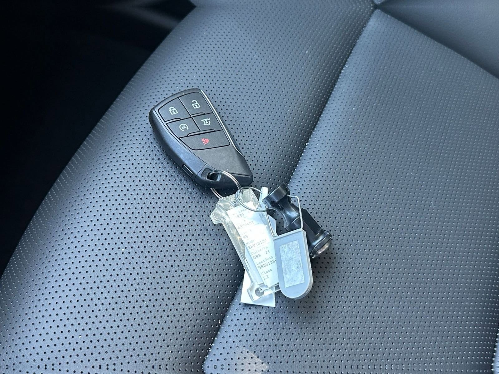 Thumbnail: 2024 Buick Envision - 18