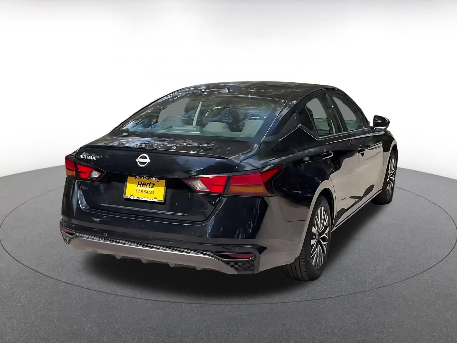Thumbnail: 2026 Nissan Altima - 14