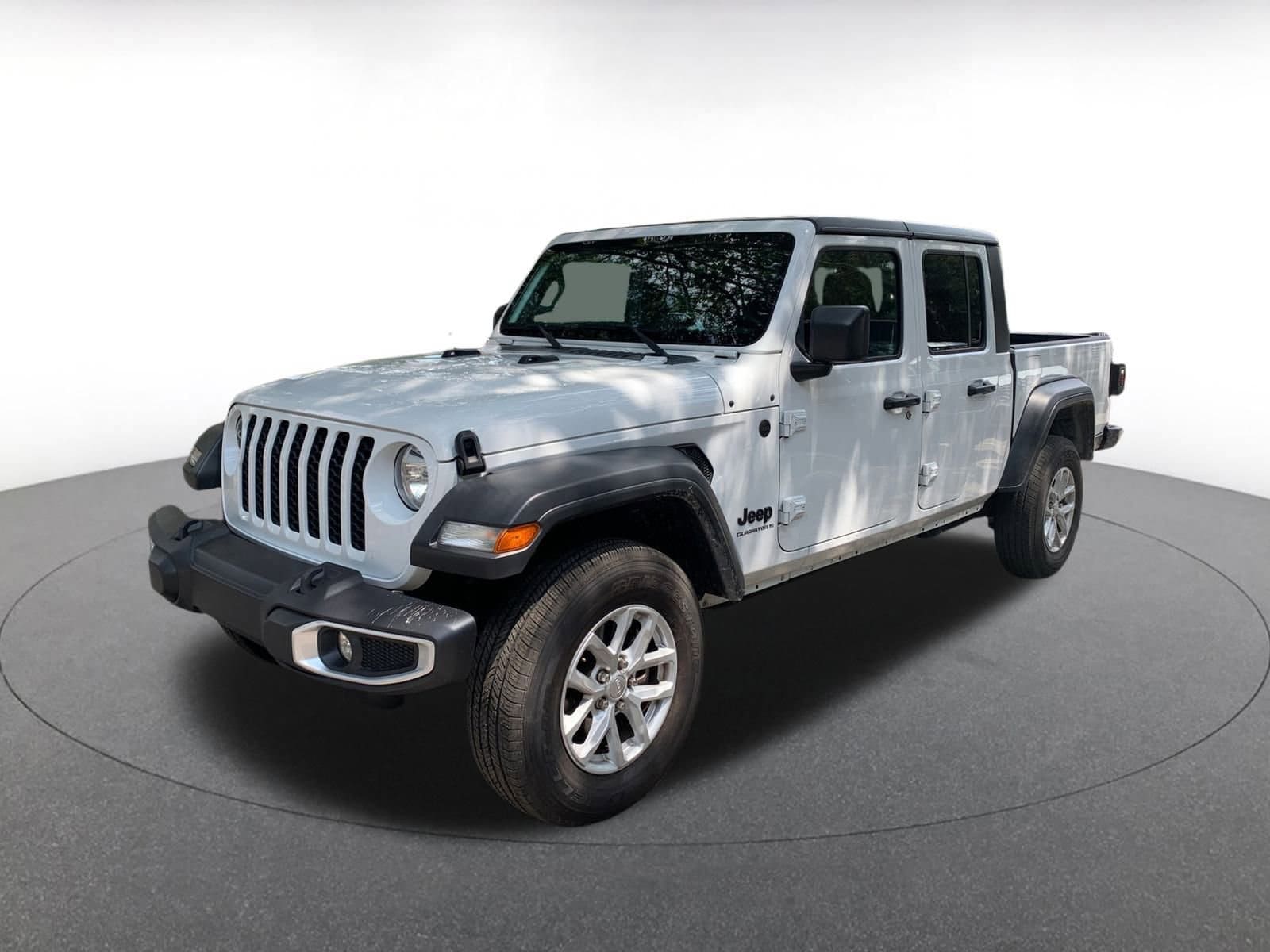 Thumbnail: 2023 Jeep Gladiator - 3