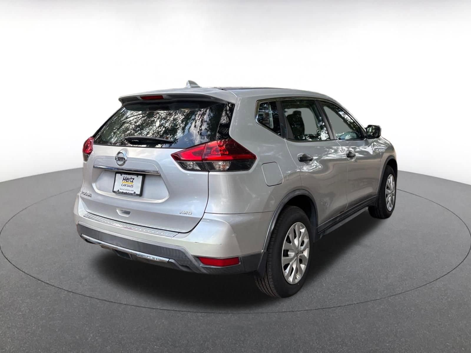 Thumbnail: 2018 Nissan Rogue - 7