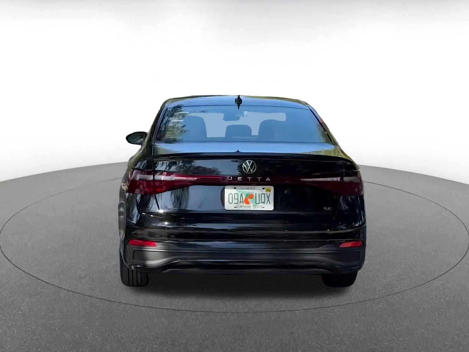 Thumbnail: 2025 Volkswagen Jetta - 12