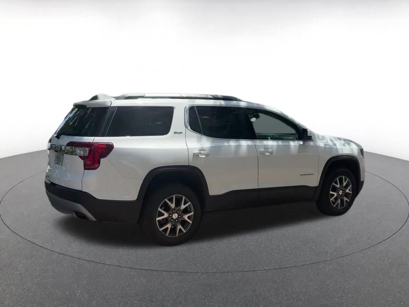 Thumbnail: 2023 GMC Acadia - 15
