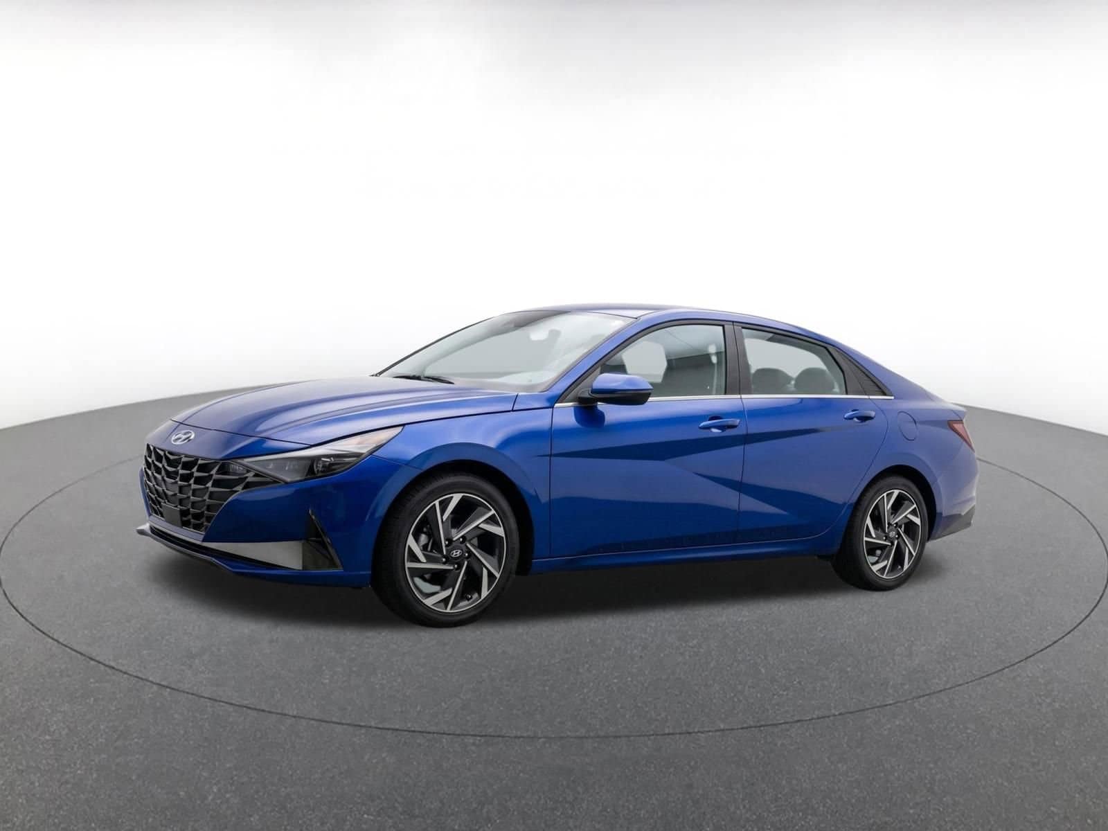 Thumbnail: 2025 Hyundai Elantra - 3