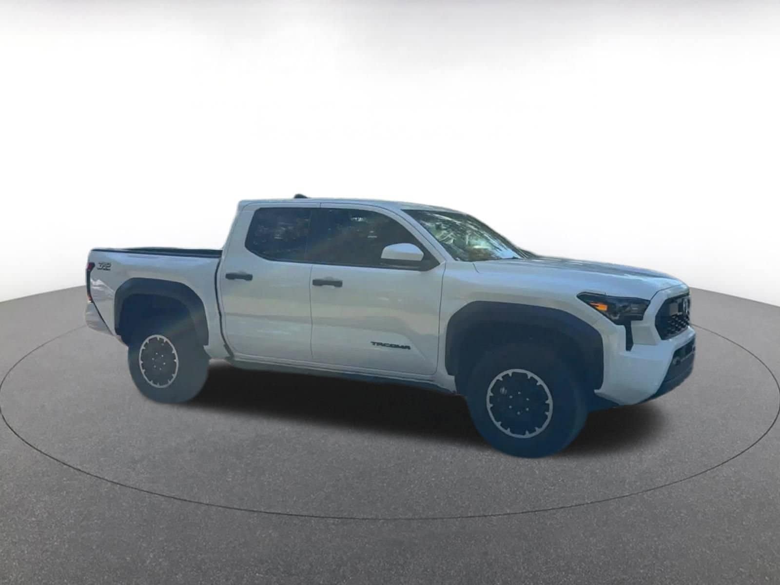 Thumbnail: 2025 Toyota Tacoma - 2