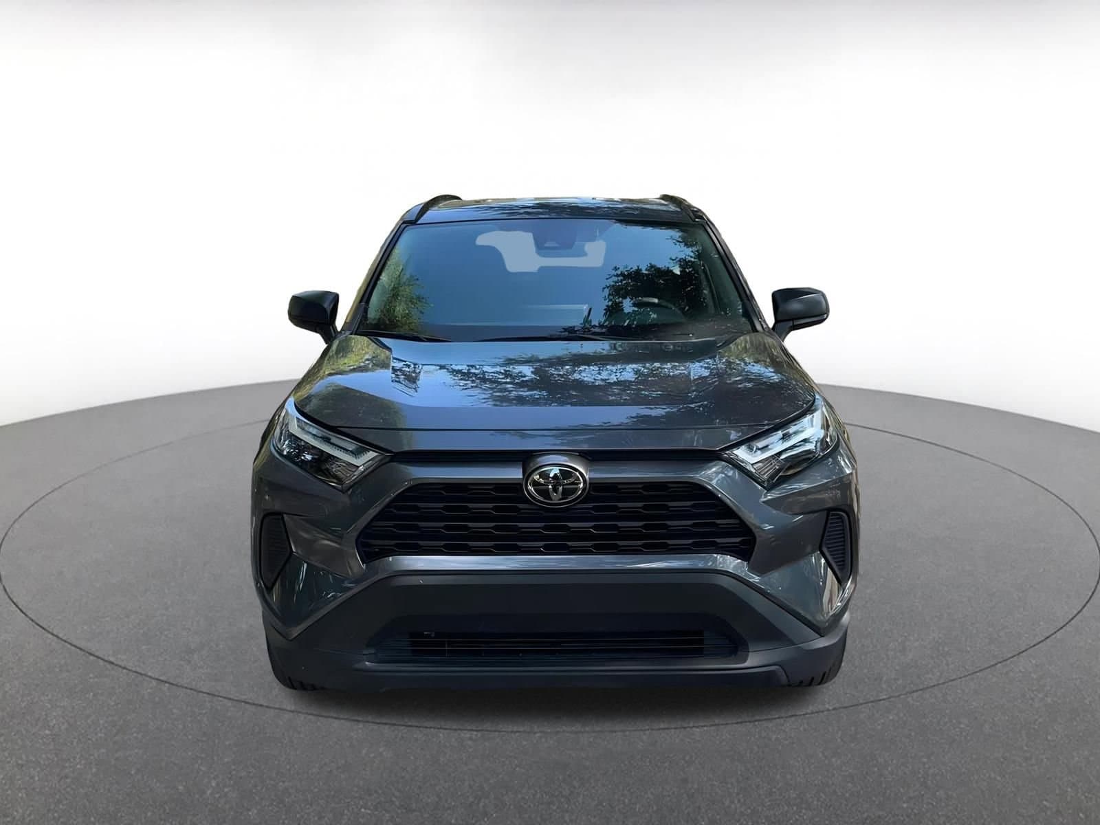 Thumbnail: 2025 Toyota RAV4 - 4