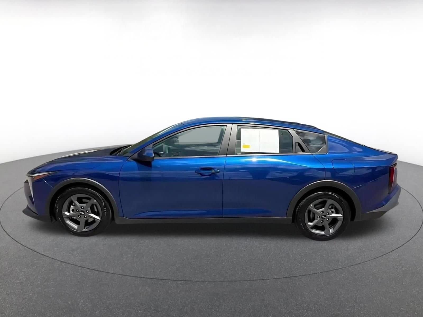 Thumbnail: 2025 Kia K4 - 9