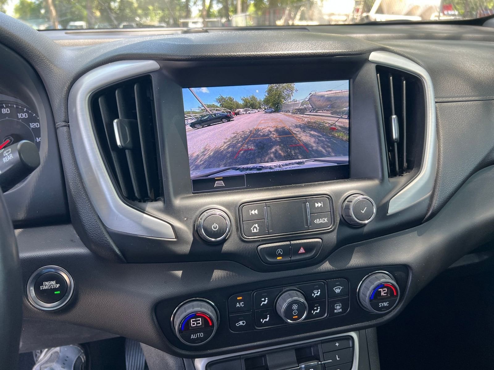 Thumbnail: 2023 GMC Terrain - 17