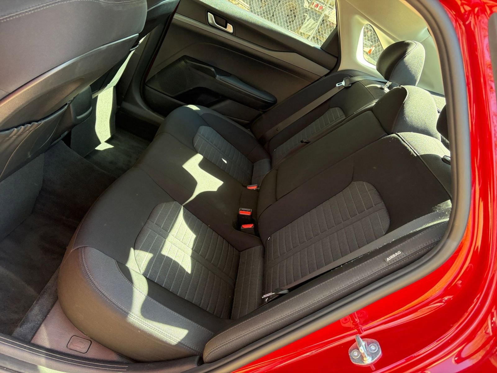 Thumbnail: 2025 Kia K5 - 33