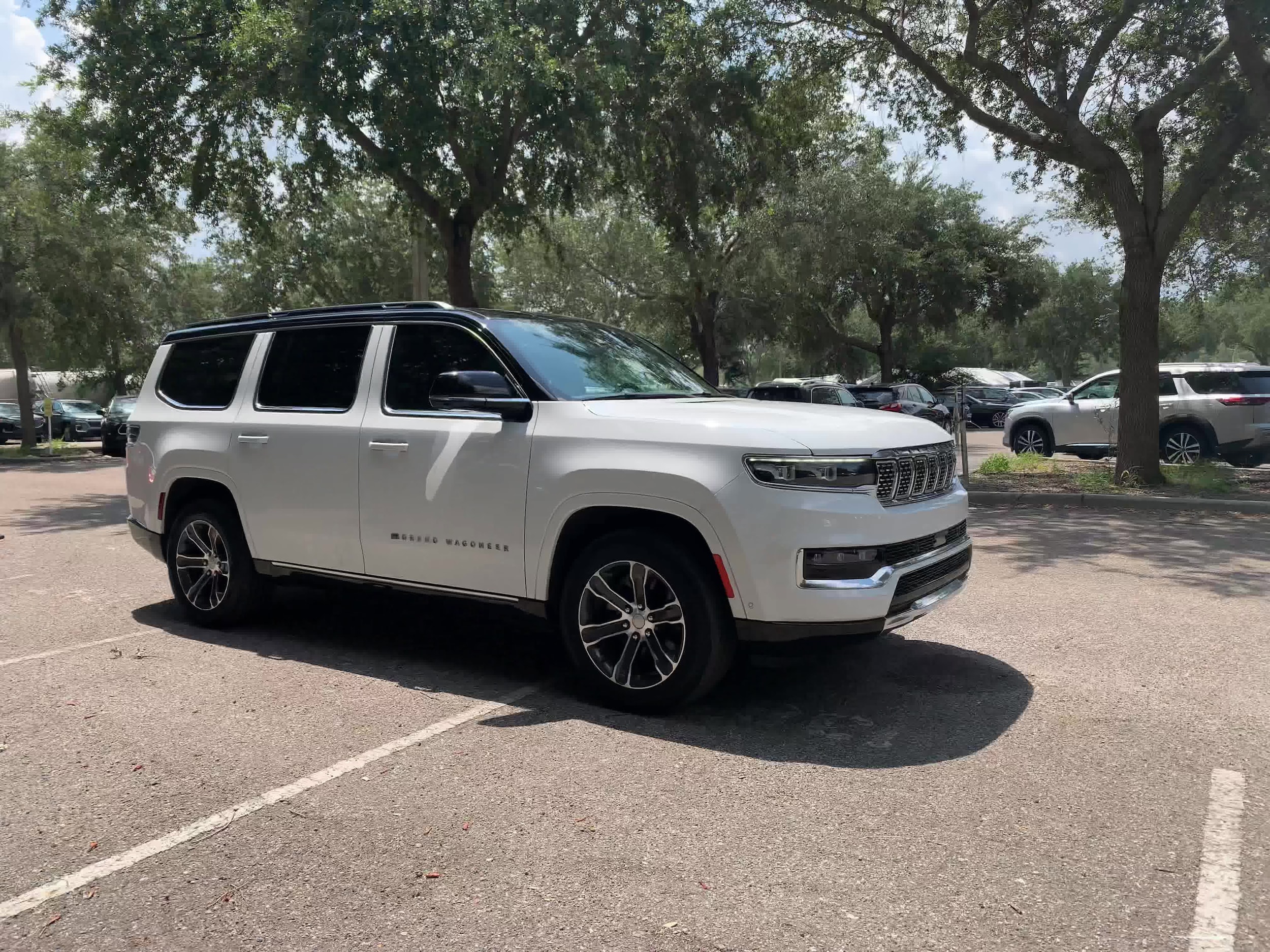 2023 Jeep Grand Wagoneer  2