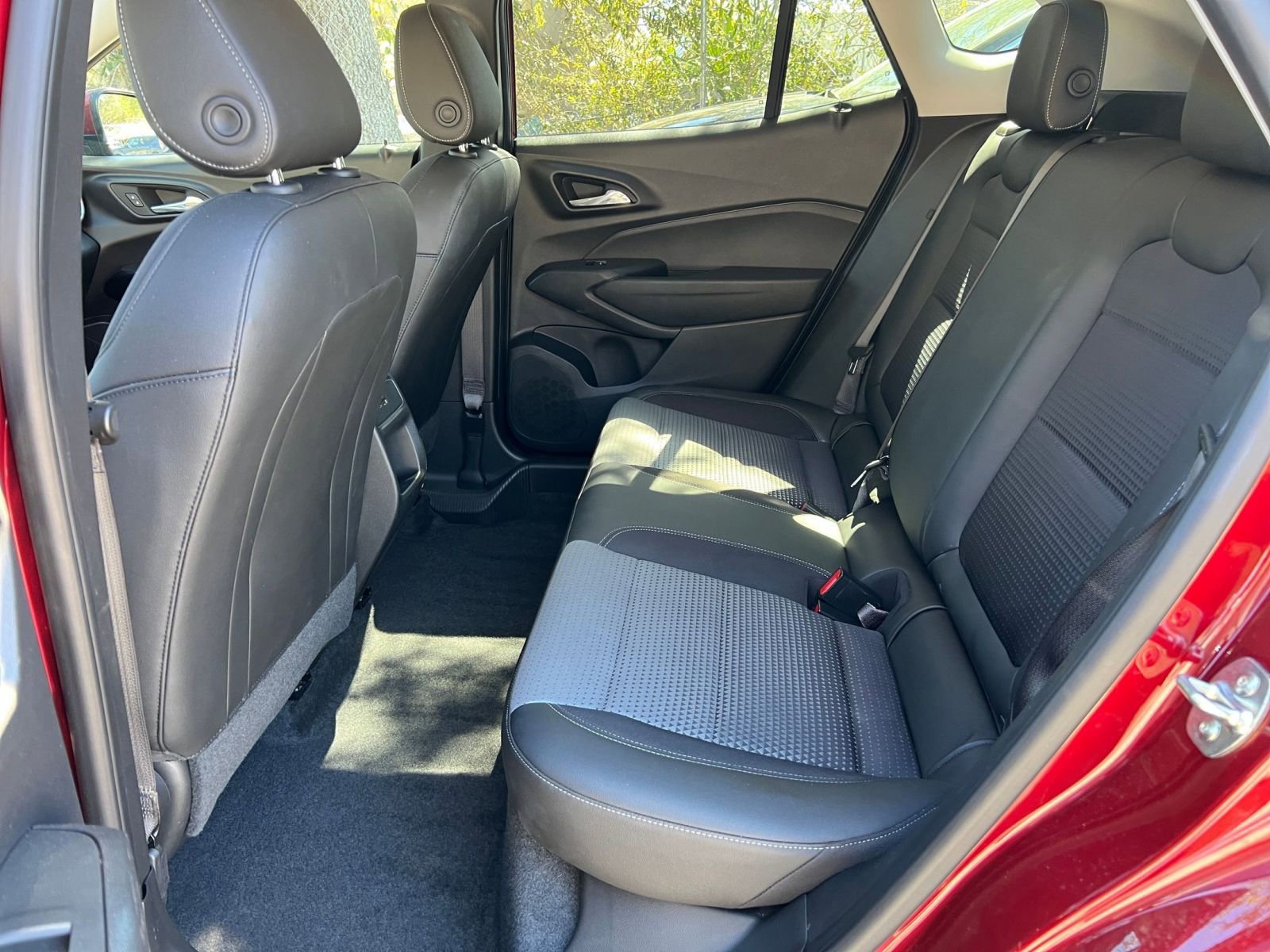 Thumbnail: 2025 Chevrolet Trax - 35