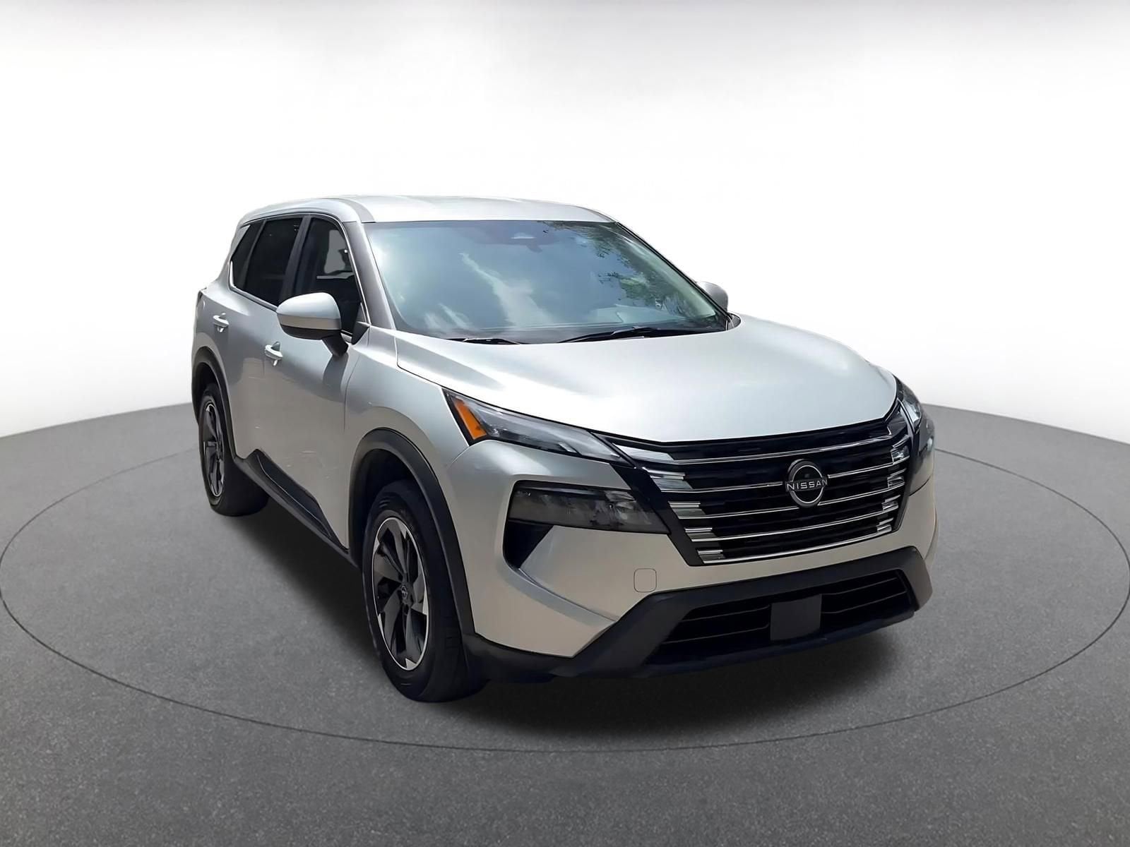 Thumbnail: 2025 Nissan Rogue - 3