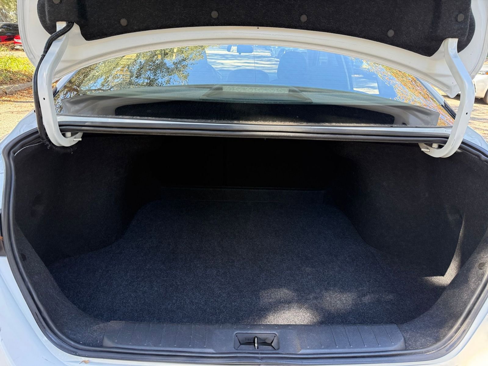 Thumbnail: 2025 Nissan Sentra - 24