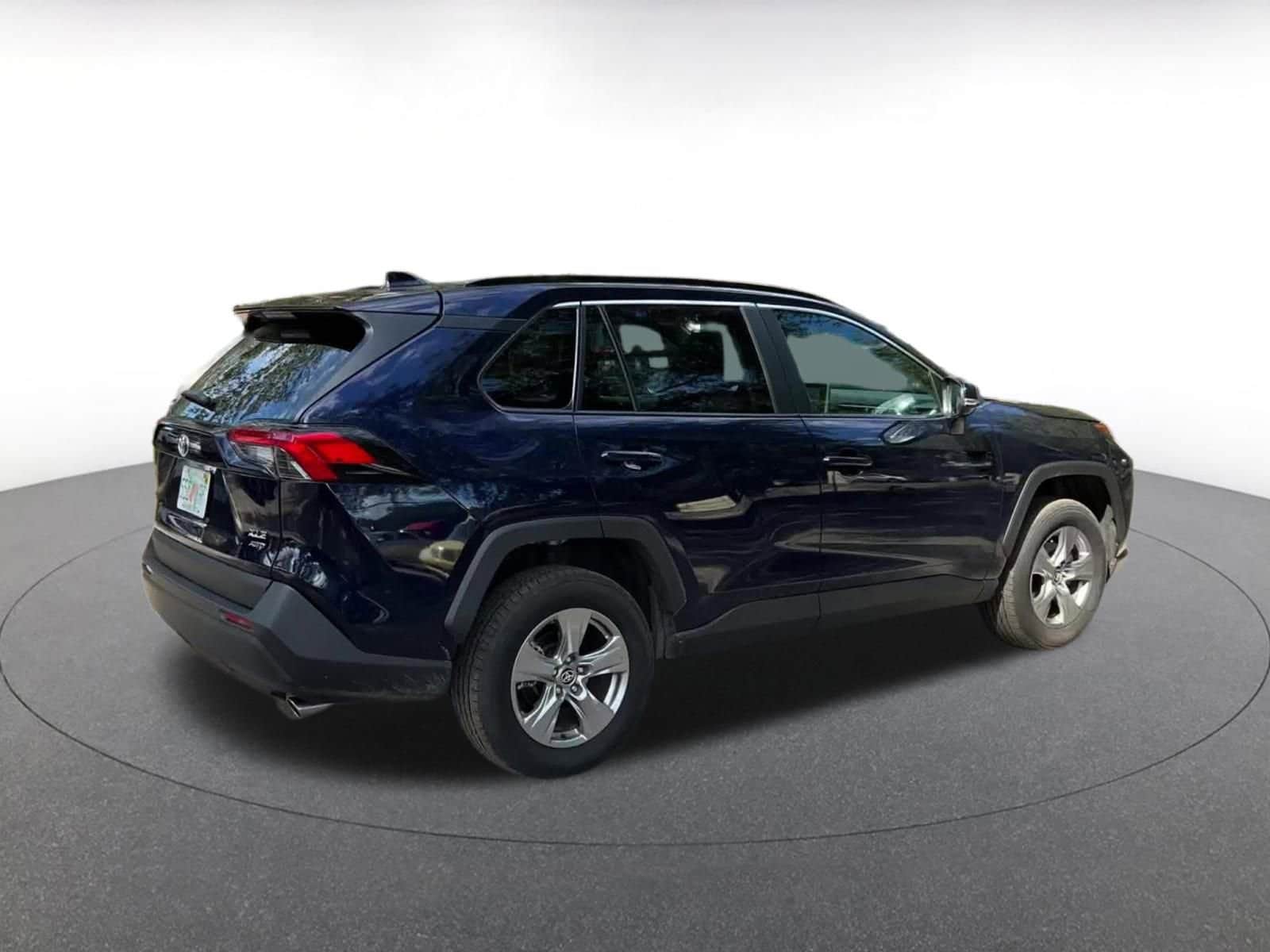 Thumbnail: 2025 Toyota RAV4 - 15