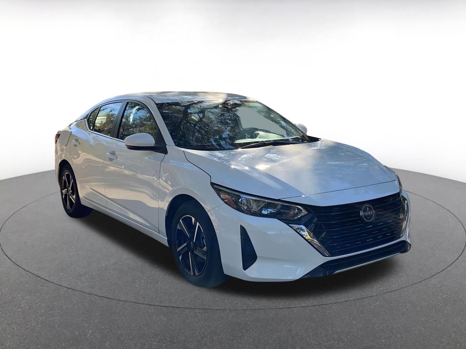 Thumbnail: 2025 Nissan Sentra - 1