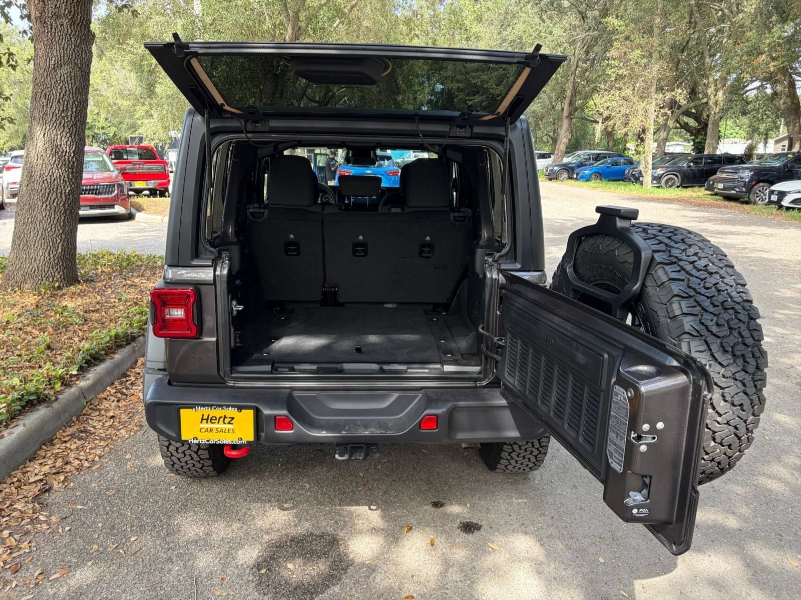 Thumbnail: 2026 Jeep Wrangler - 29