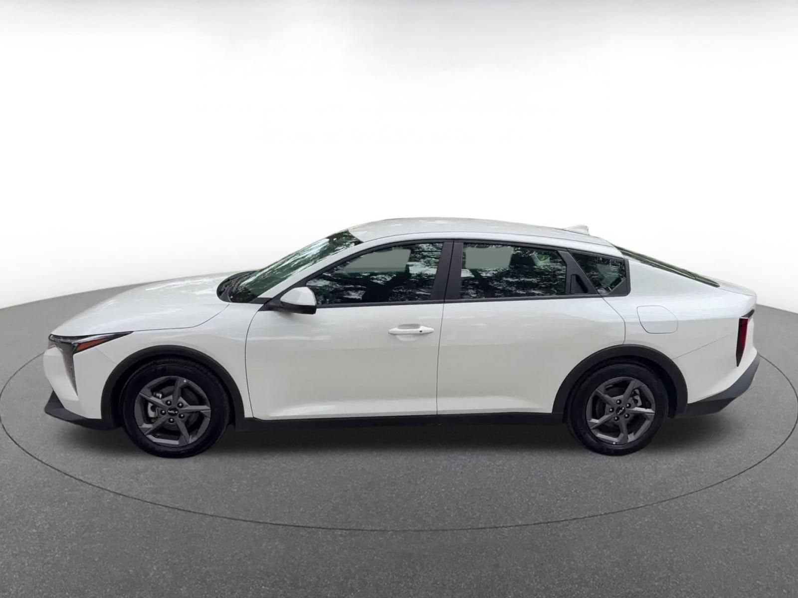 Thumbnail: 2025 Kia K4 - 8