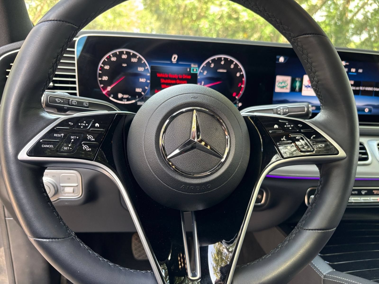 Thumbnail: 2026 Mercedes-Benz GLE - 30