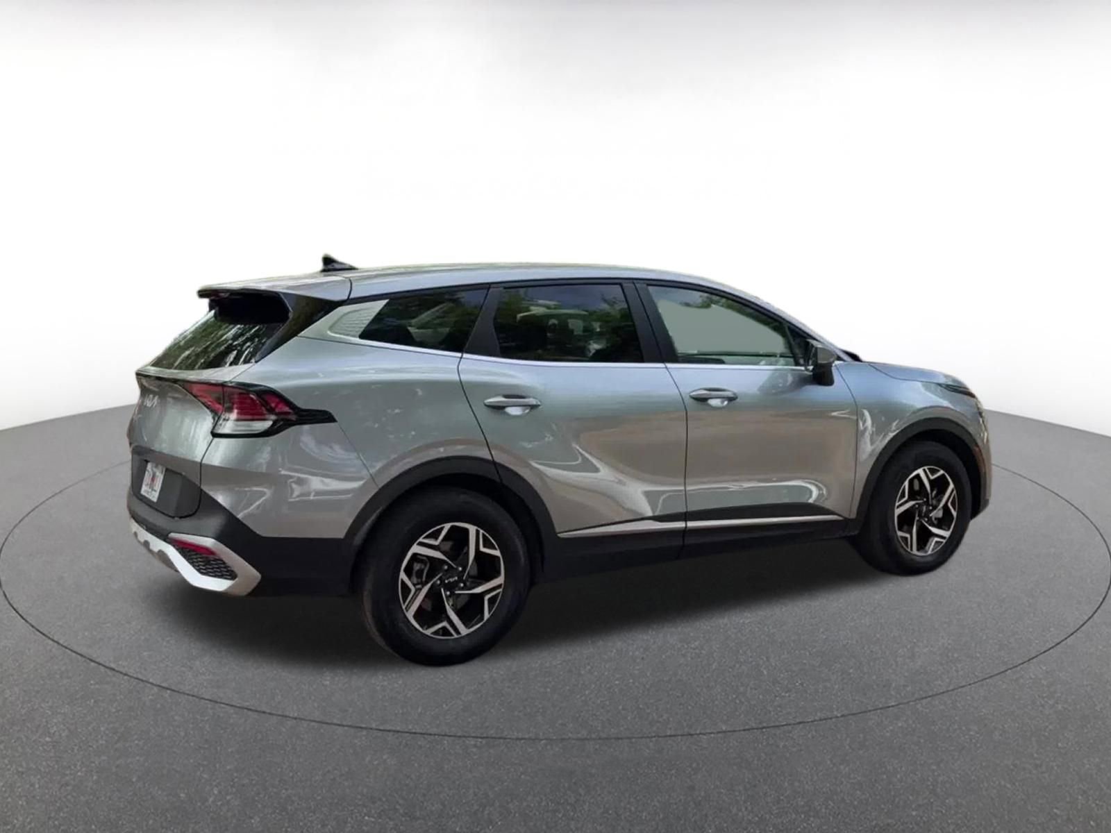 Thumbnail: 2025 Kia Sportage - 15