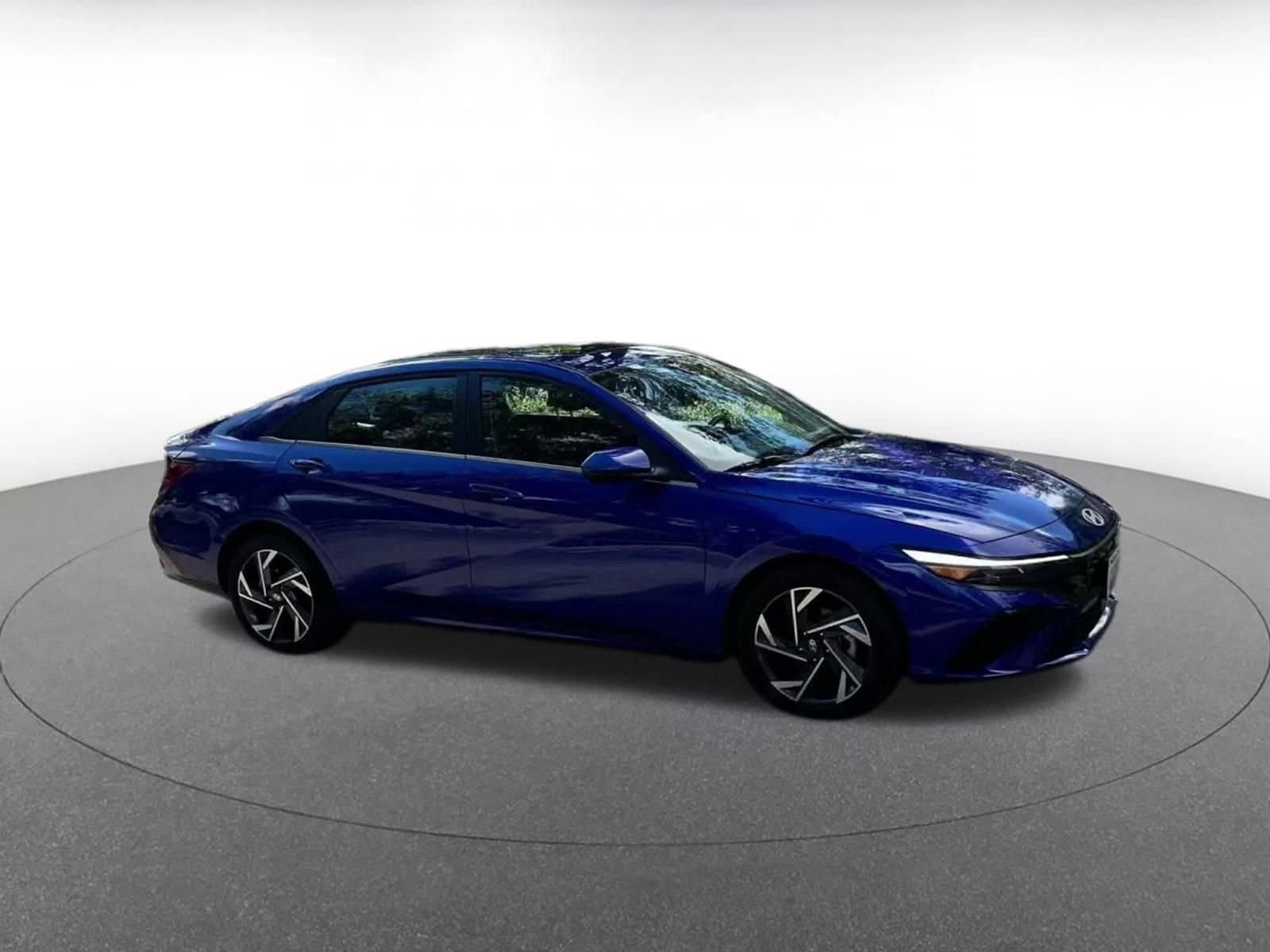 Thumbnail: 2025 Hyundai Elantra - 2