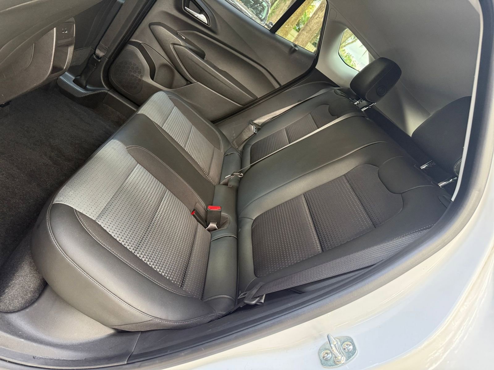 Thumbnail: 2025 Chevrolet Trax - 20