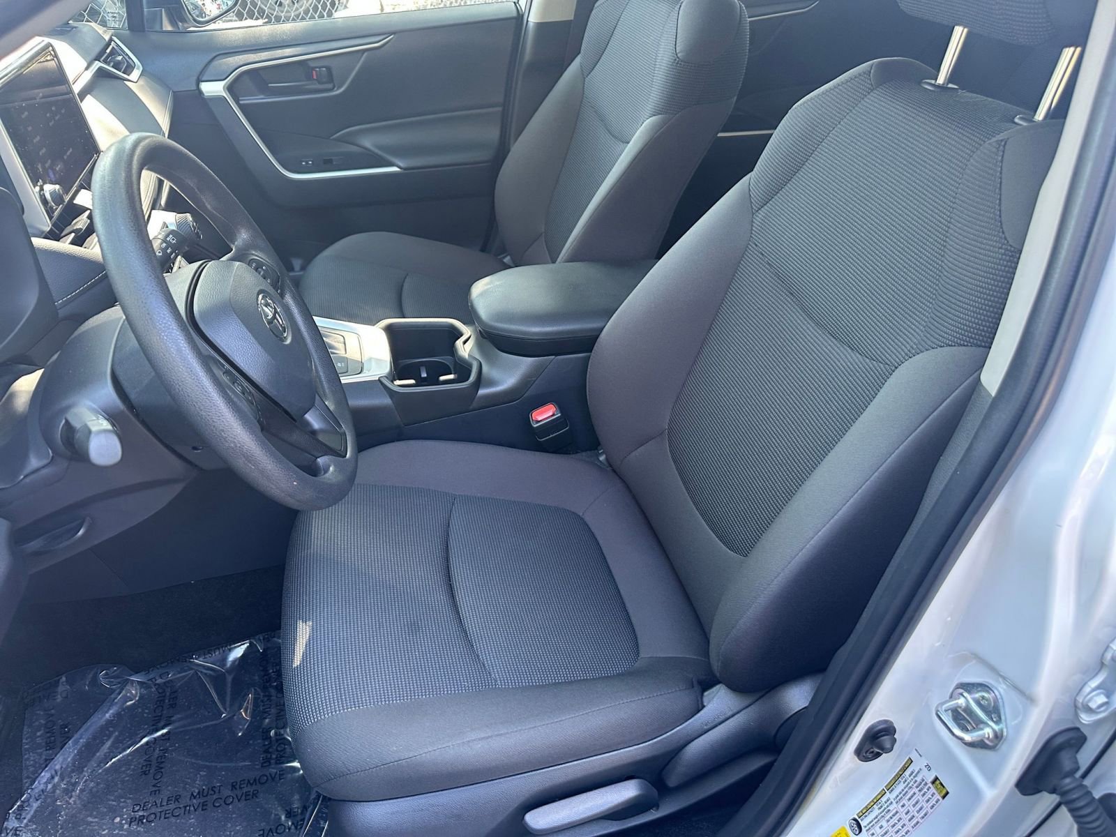 Thumbnail: 2025 Toyota RAV4 - 21