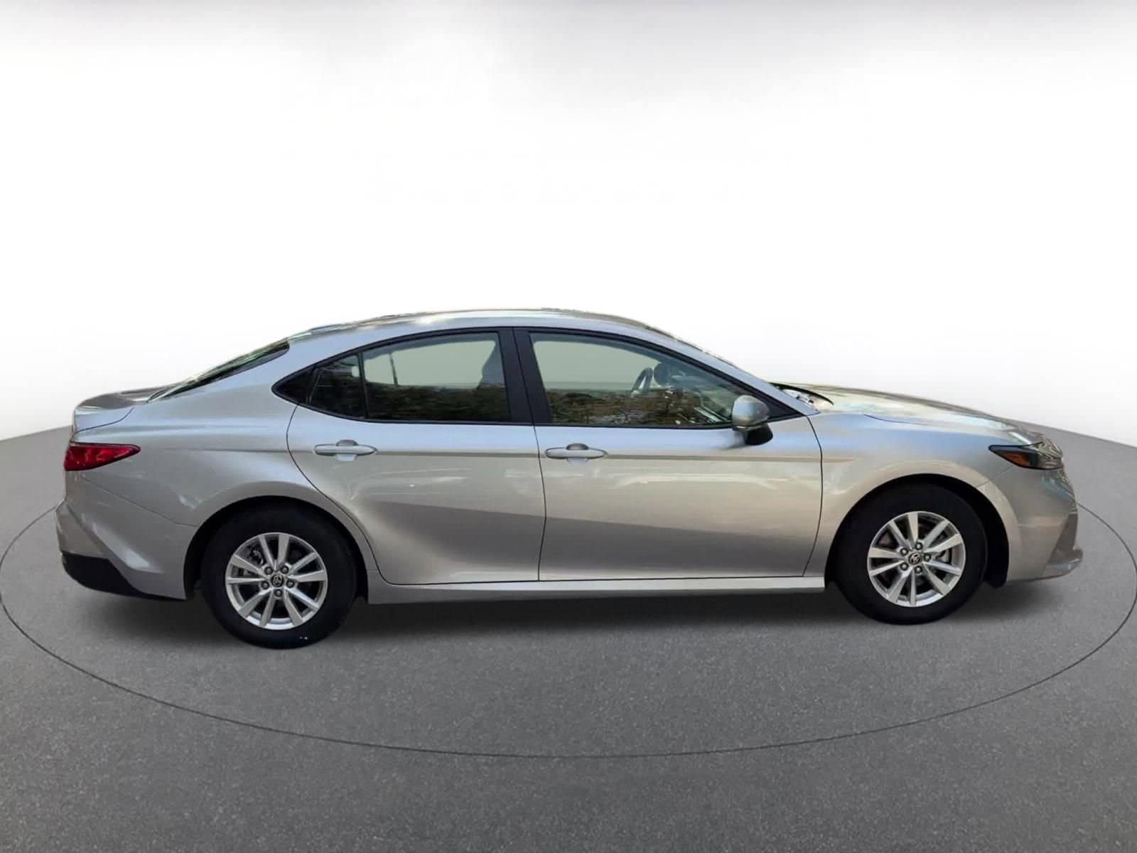 Thumbnail: 2025 Toyota Camry - 16