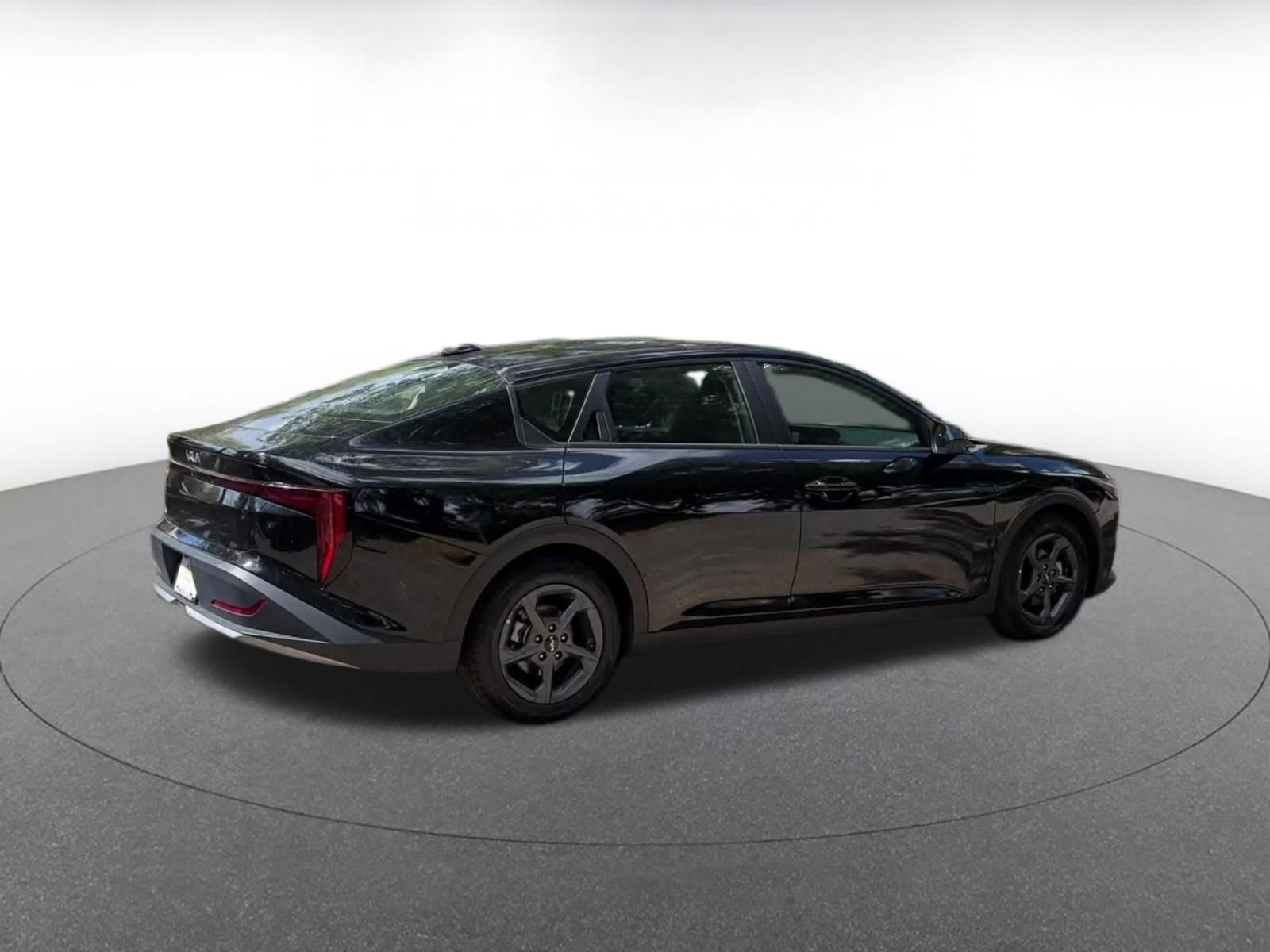Thumbnail: 2025 Kia K4 - 14