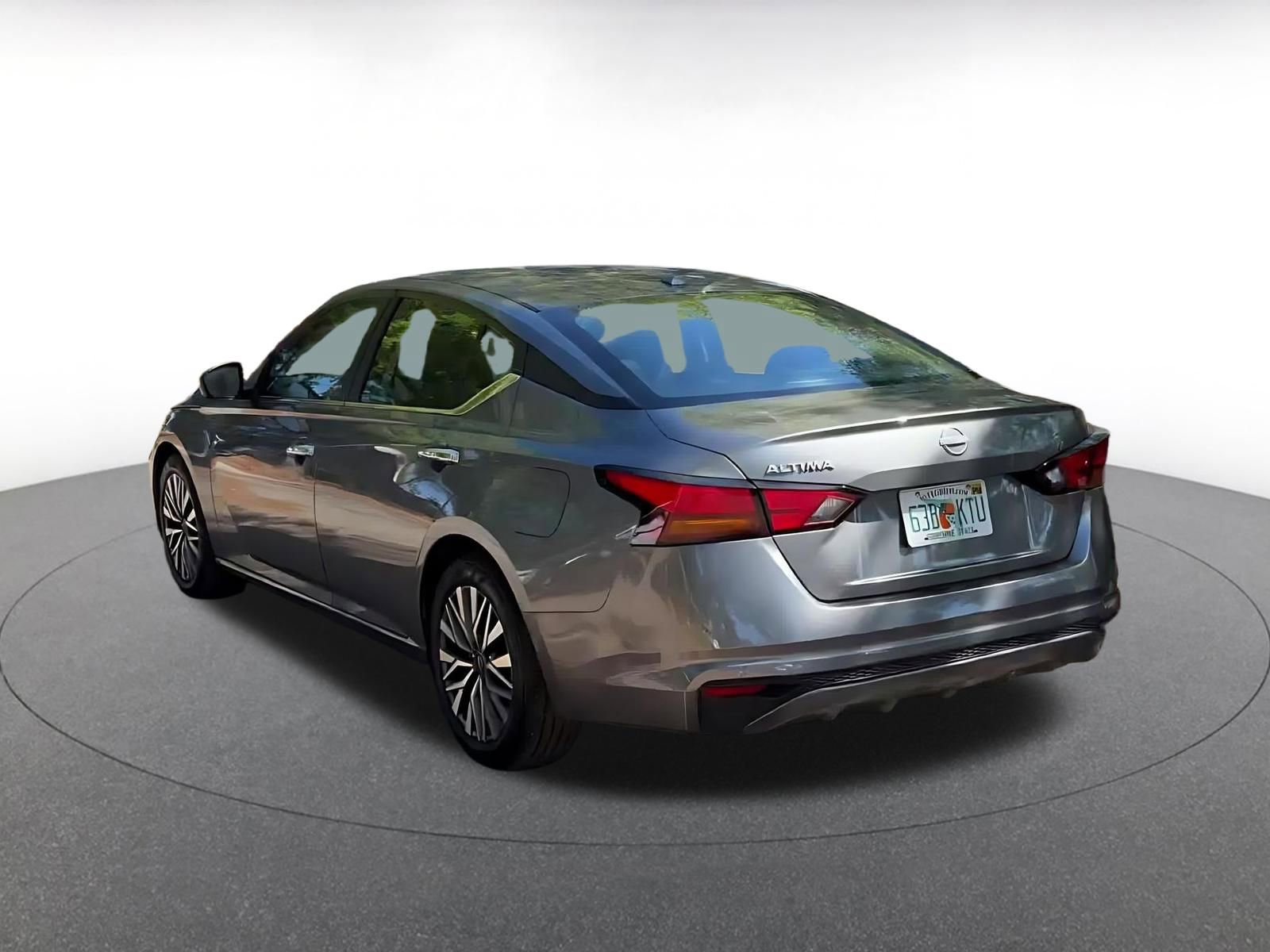 Thumbnail: 2025 Nissan Altima - 11