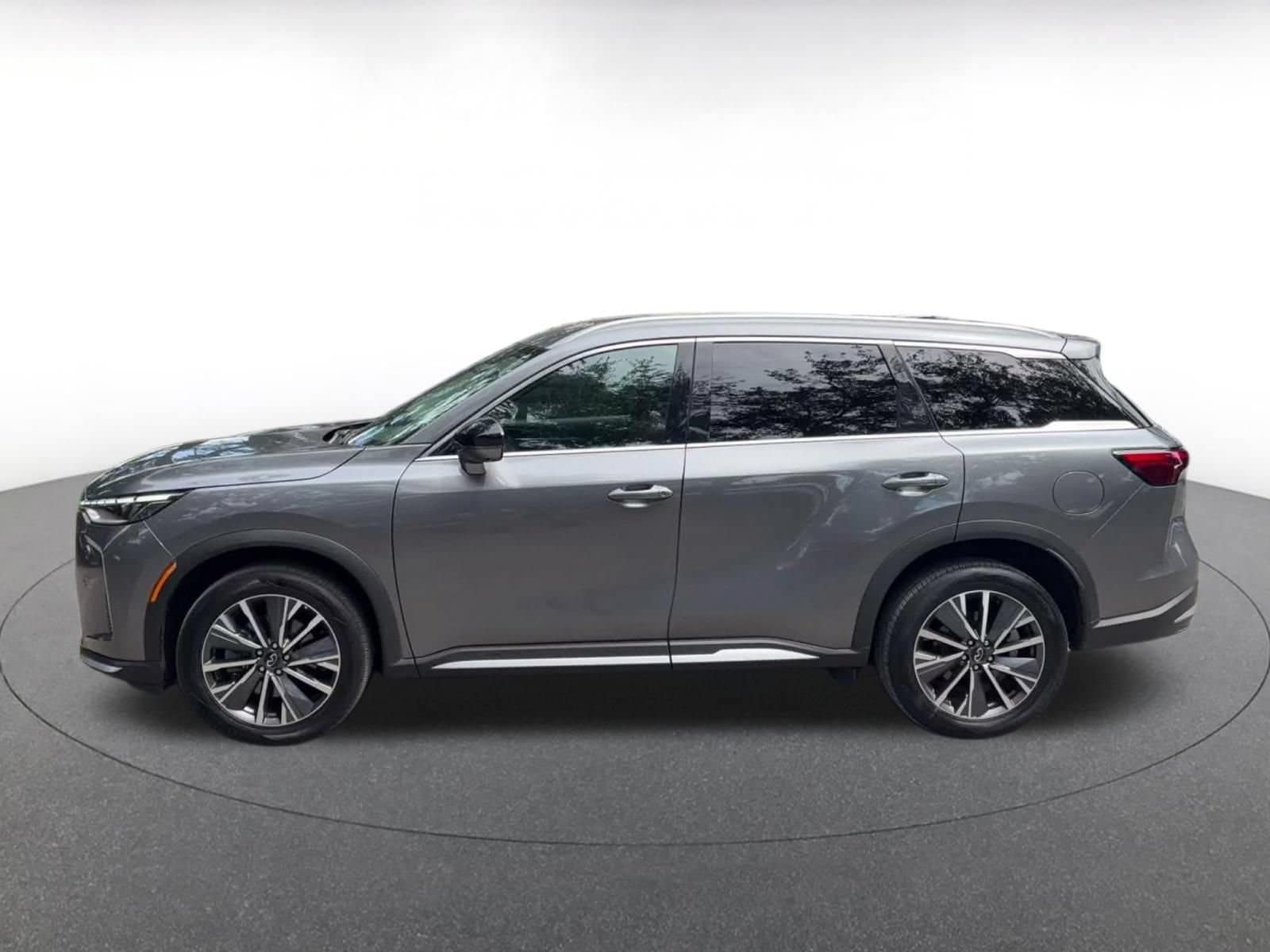 Thumbnail: 2026 INFINITI QX60 - 8