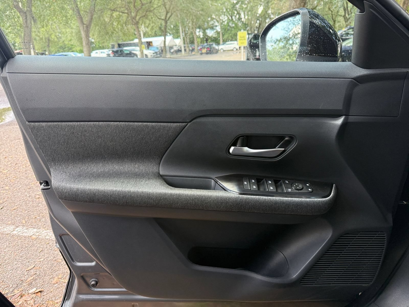 Thumbnail: 2026 Nissan Kicks - 15