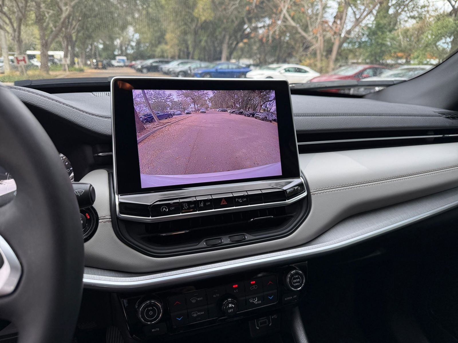 Thumbnail: 2025 Jeep Compass - 17