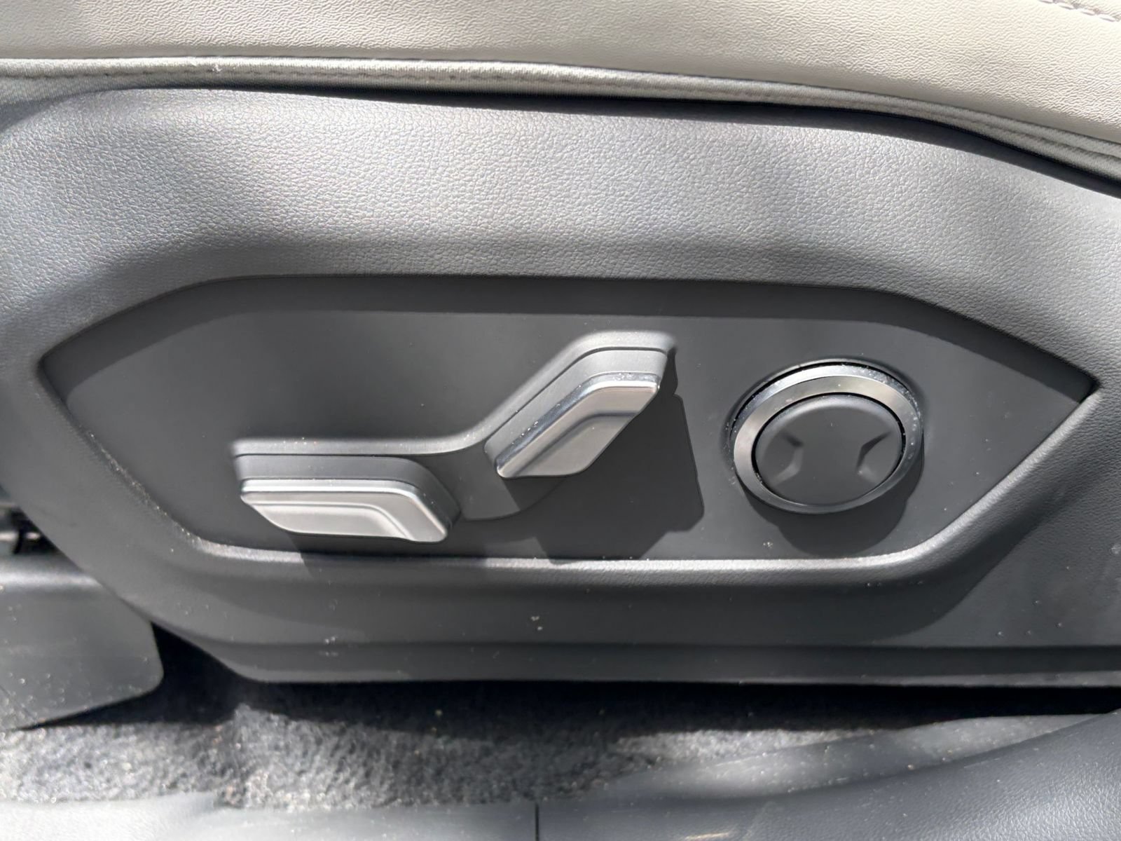 Thumbnail: 2026 Hyundai Santa Fe - 22
