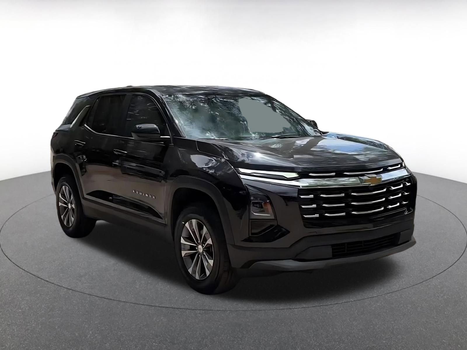 Thumbnail: 2025 Chevrolet Equinox - 3