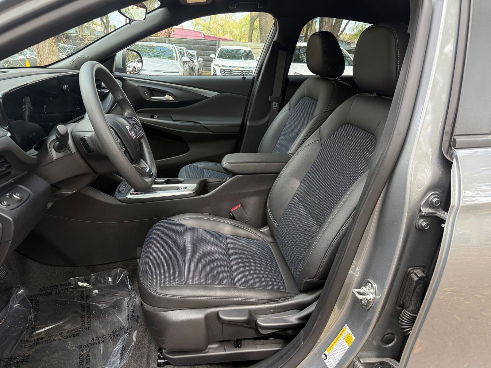 Thumbnail: 2025 Buick Envista - 31