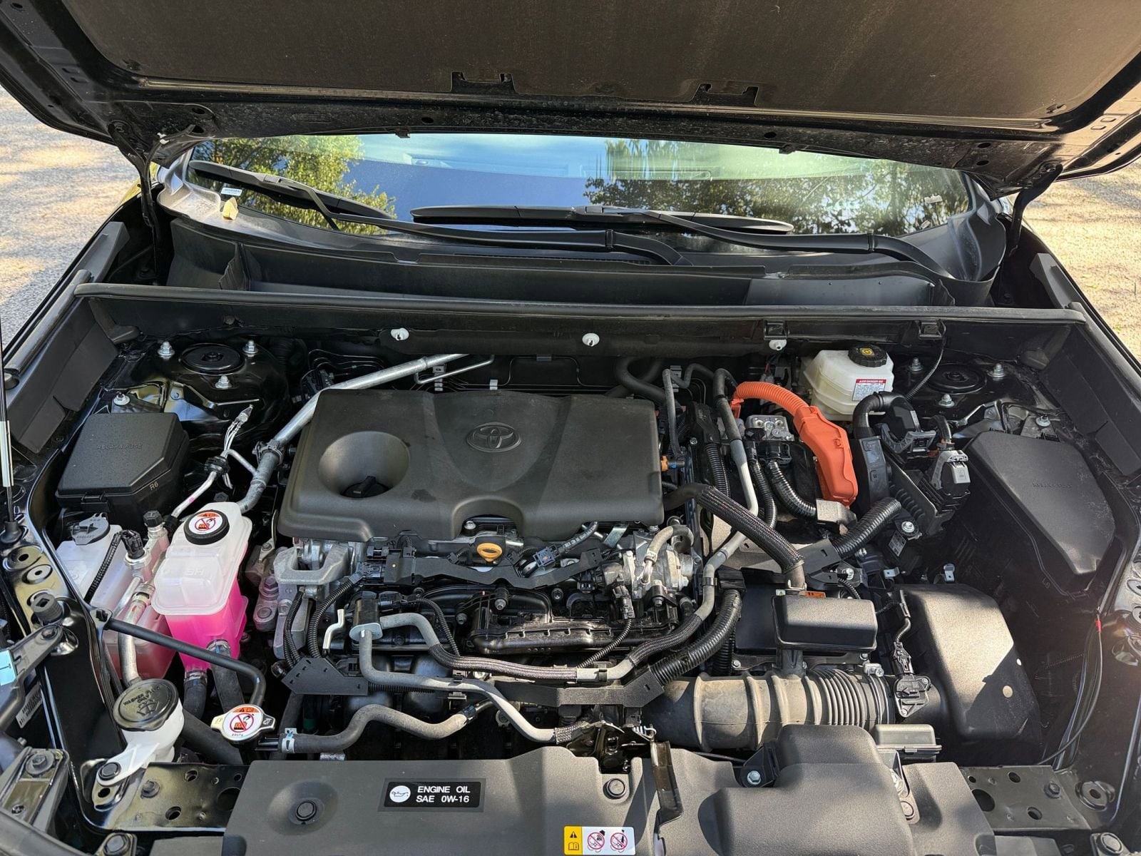 Thumbnail: 2025 Toyota RAV4 - 25