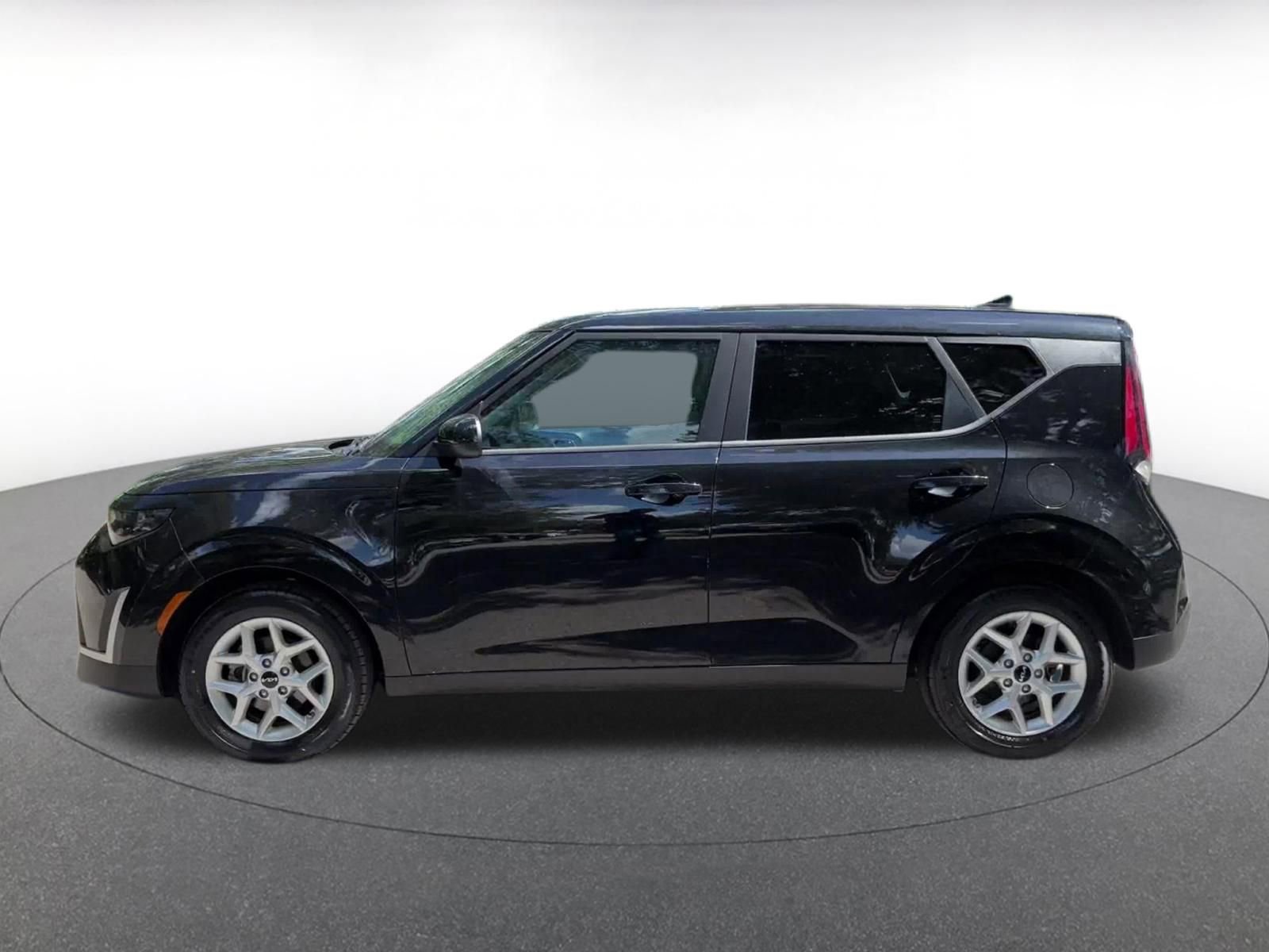 Thumbnail: 2025 Kia Soul - 9