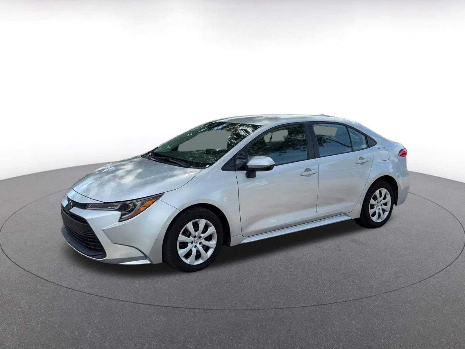 Thumbnail: 2024 Toyota Corolla - 8