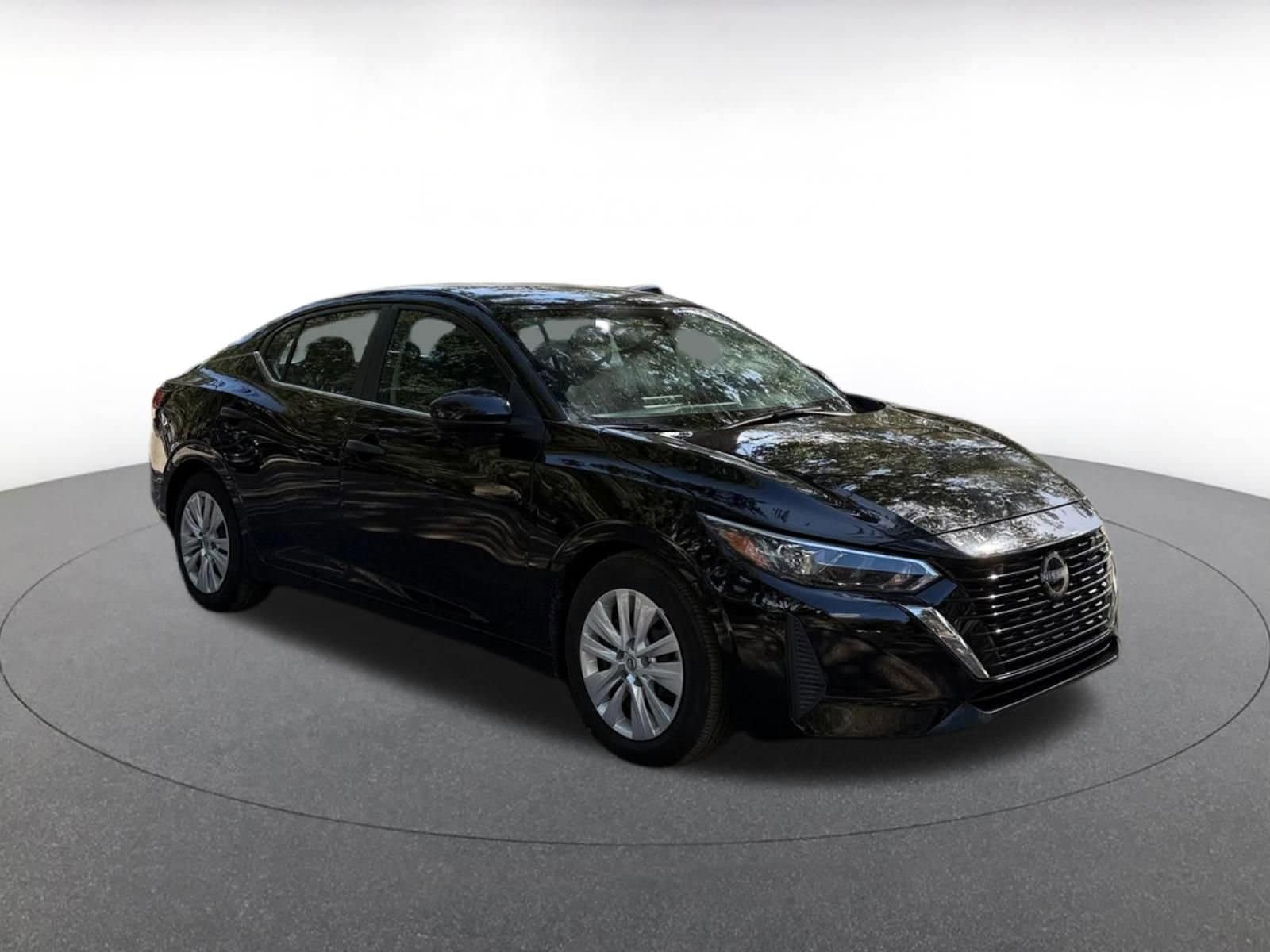 Thumbnail: 2025 Nissan Sentra - 1