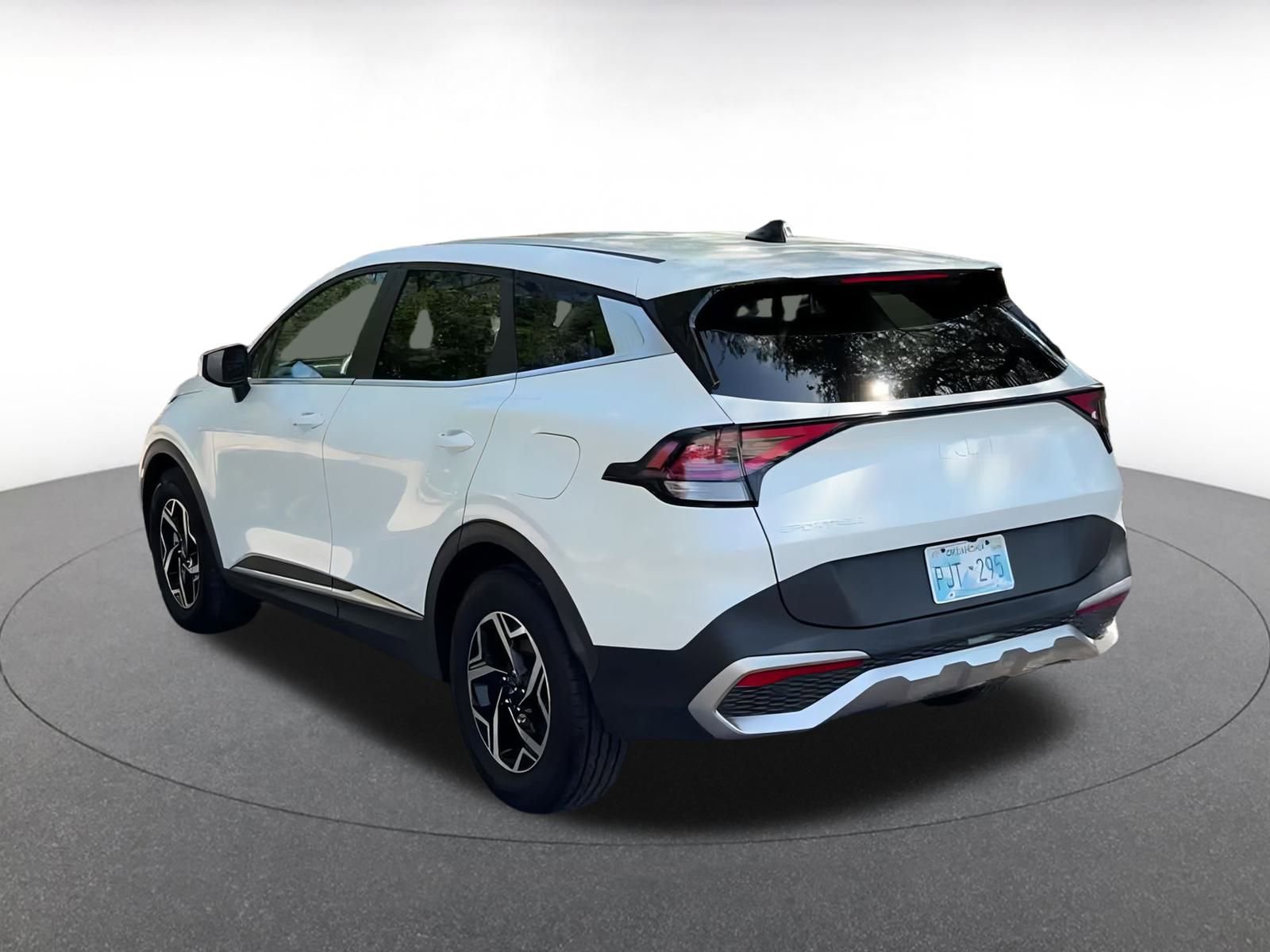 Thumbnail: 2024 Kia Sportage - 11