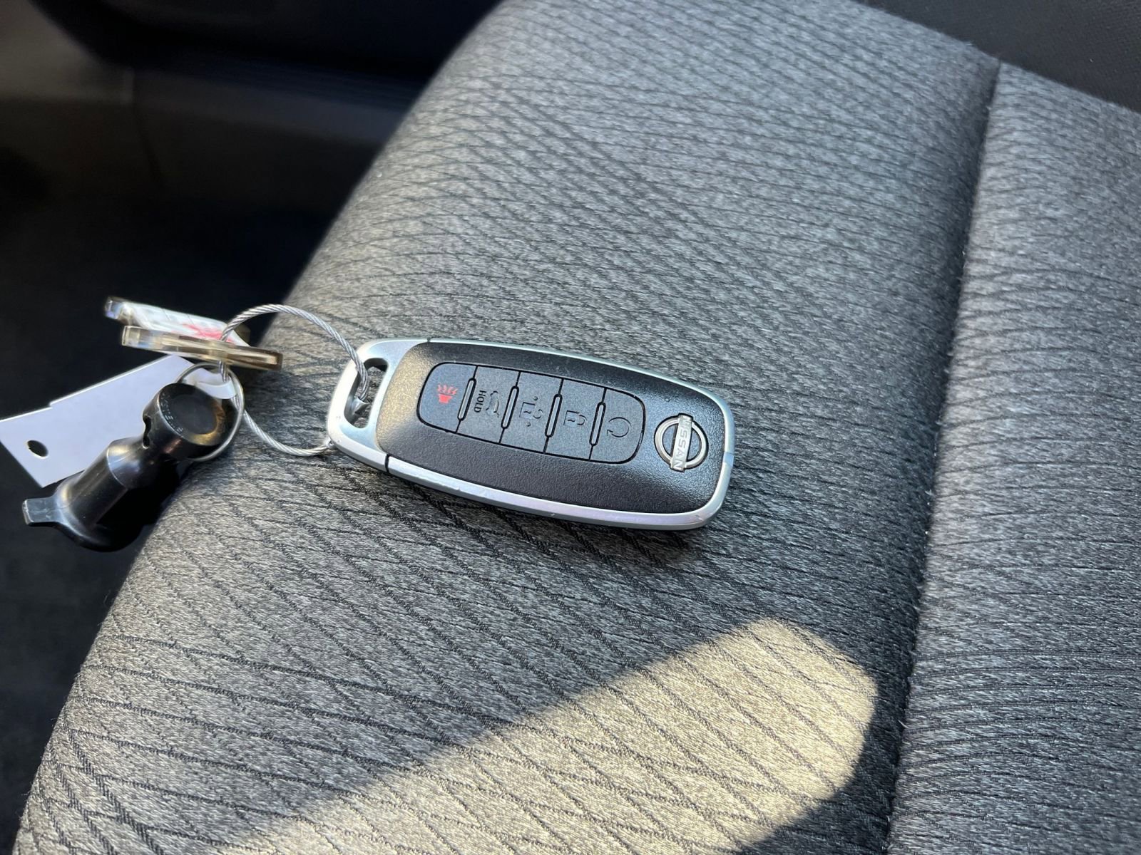 Thumbnail: 2025 Nissan Rogue - 18