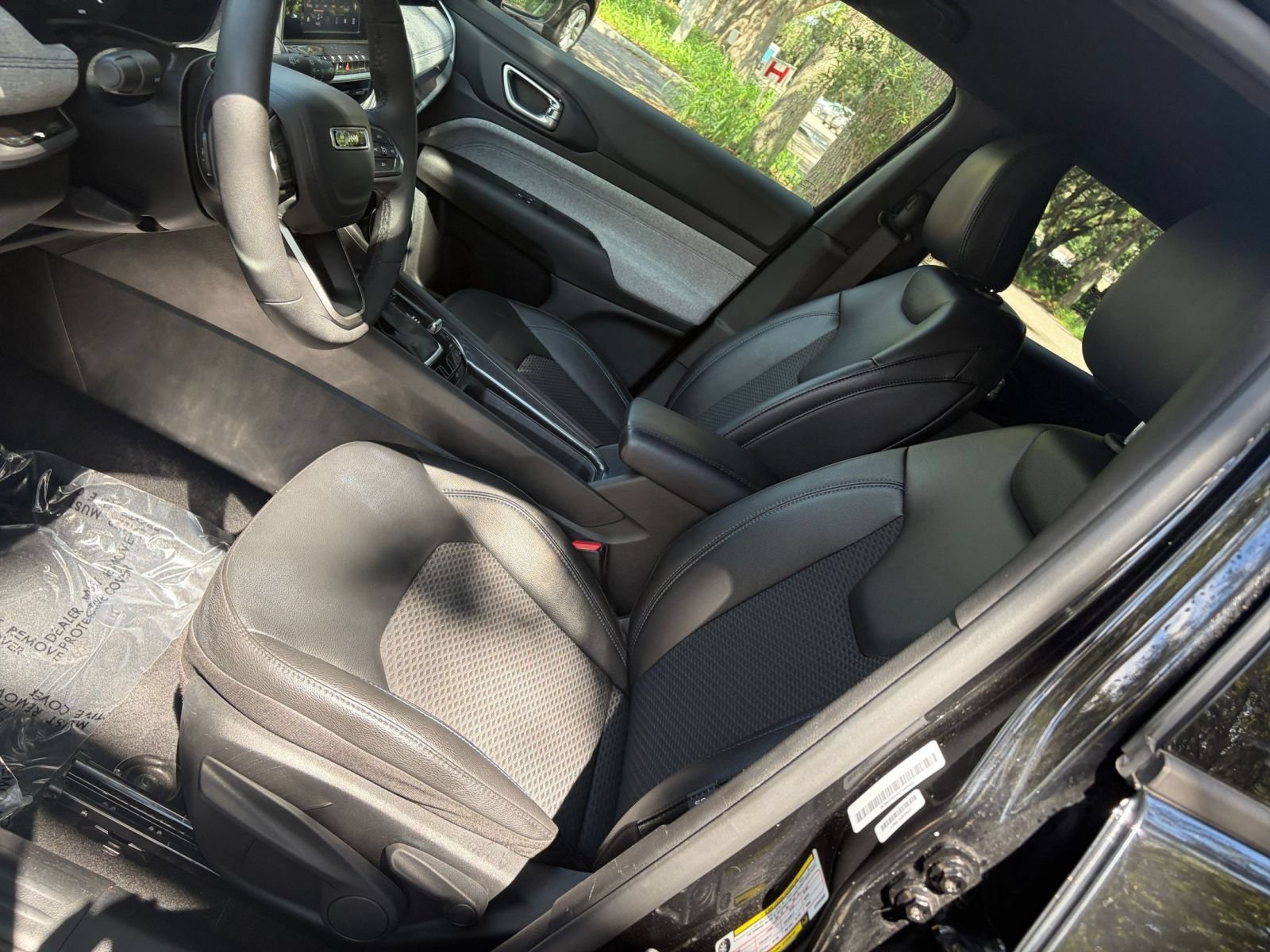 Thumbnail: 2025 Jeep Compass - 35