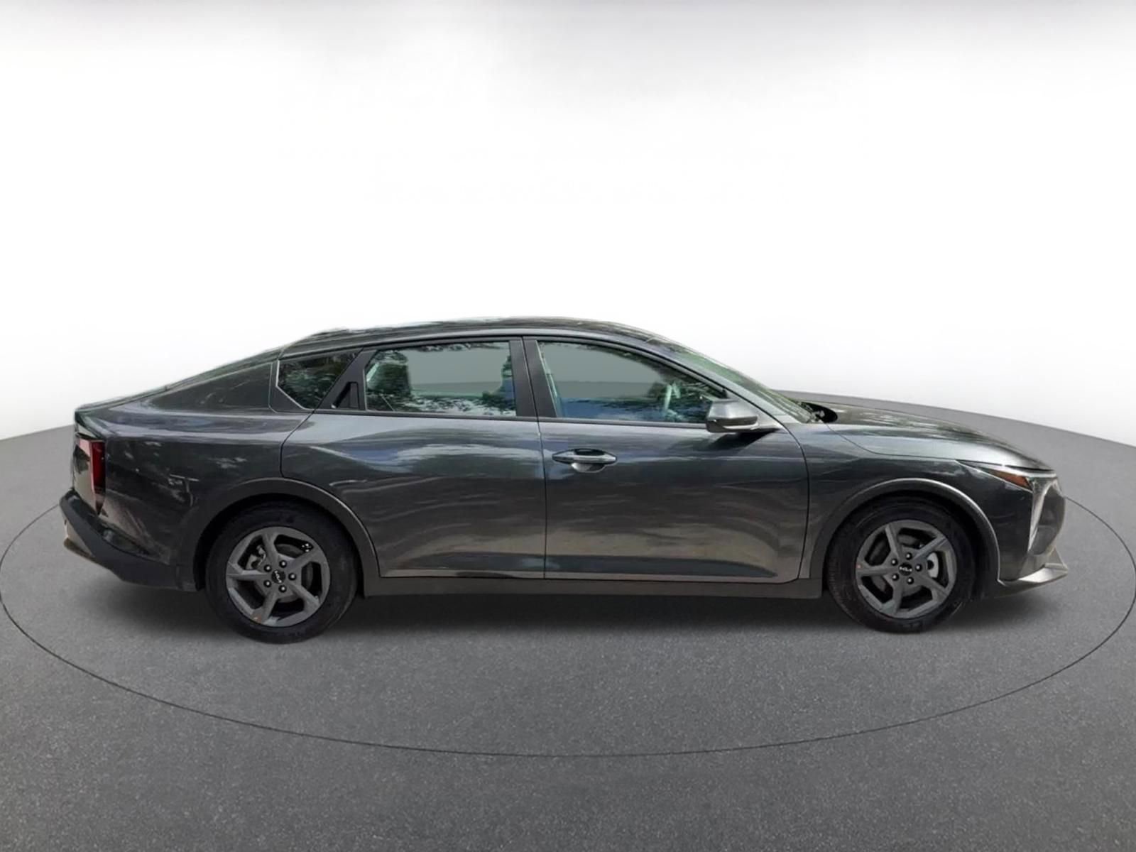Thumbnail: 2025 Kia K4 - 16