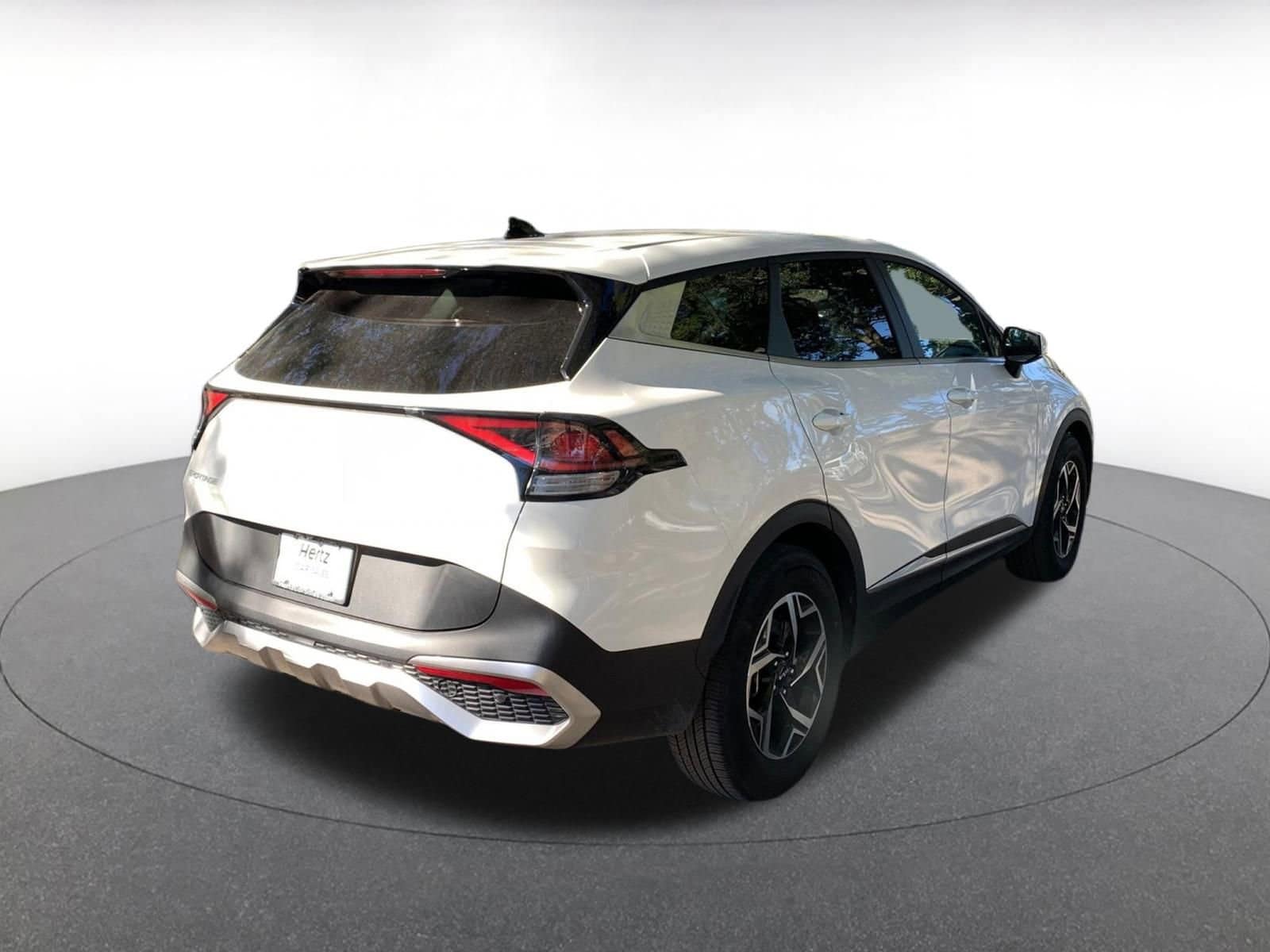 Thumbnail: 2025 Kia Sportage - 7