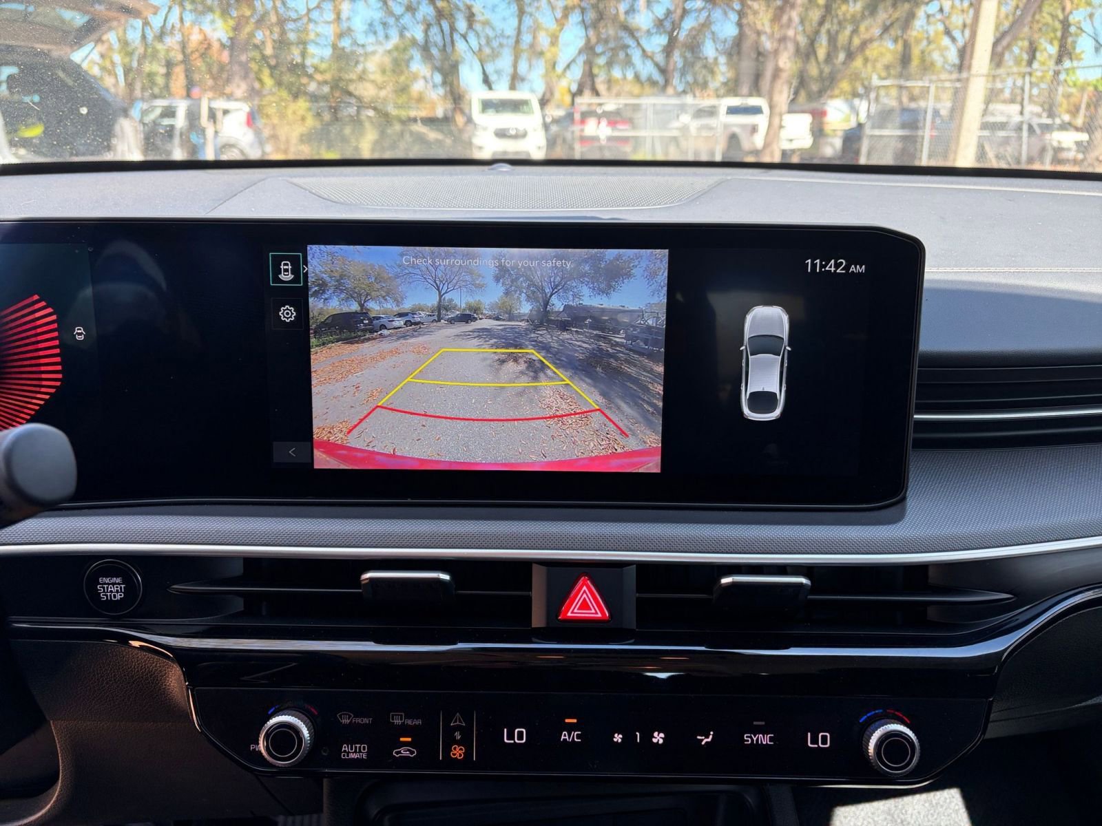 Thumbnail: 2025 Kia K5 - 21