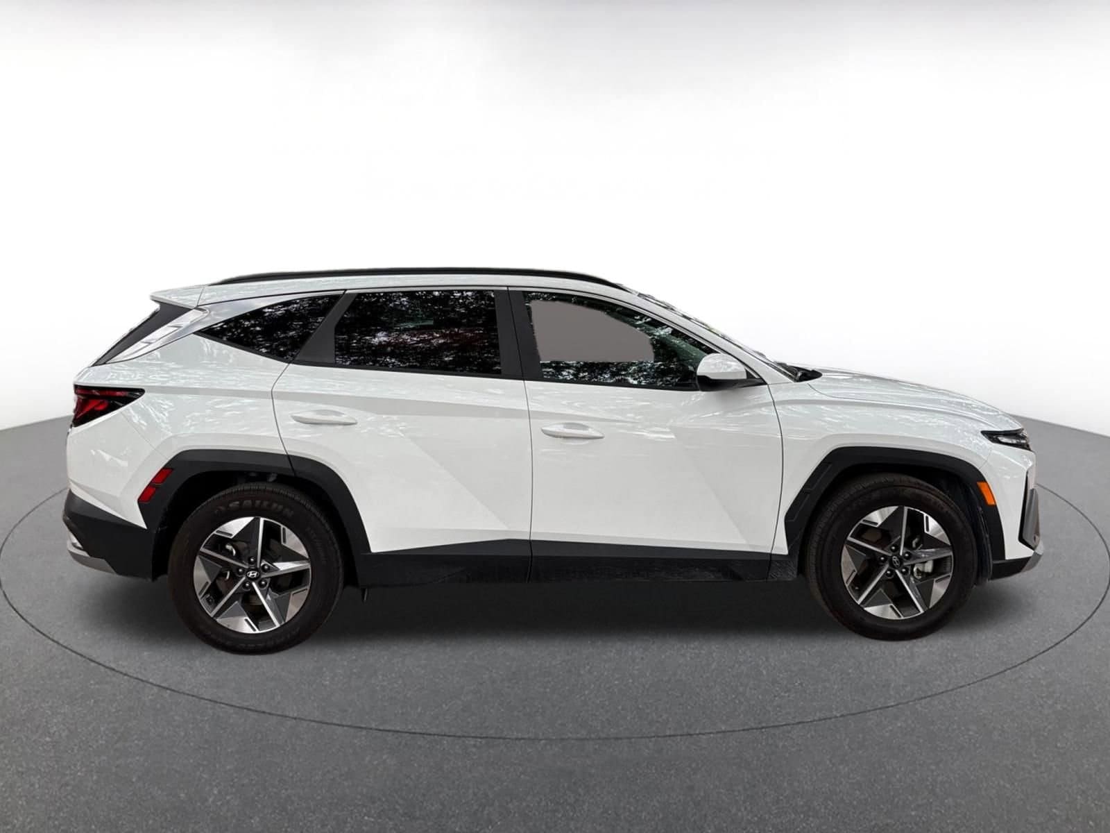 Thumbnail: 2025 Hyundai Tucson - 8