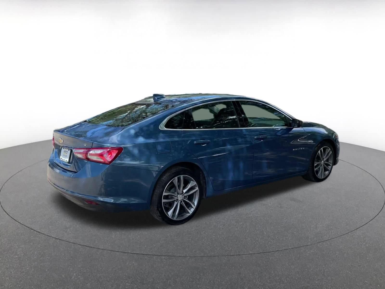 Thumbnail: 2024 Chevrolet Malibu - 15