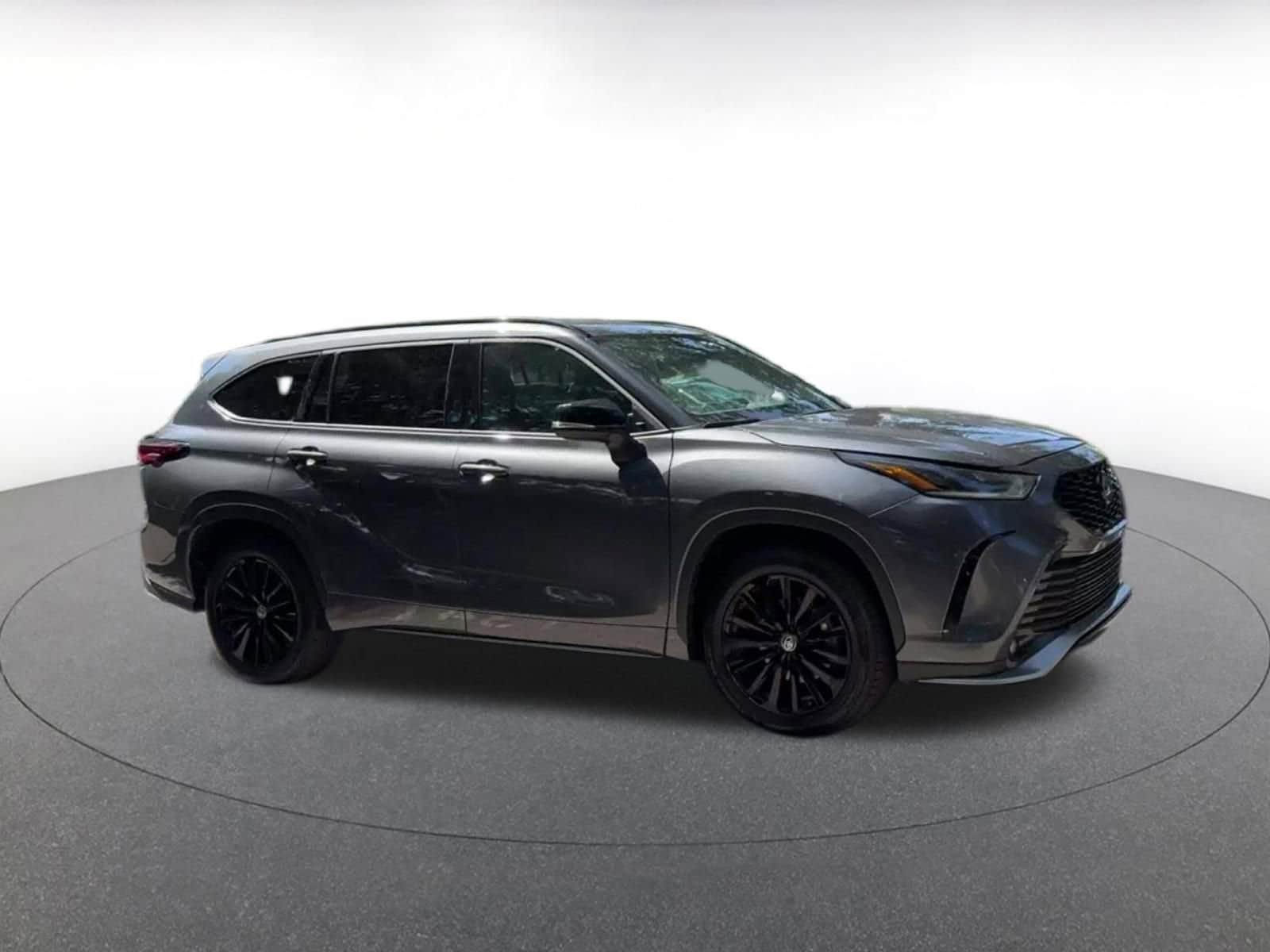 Thumbnail: 2025 Toyota Highlander - 2