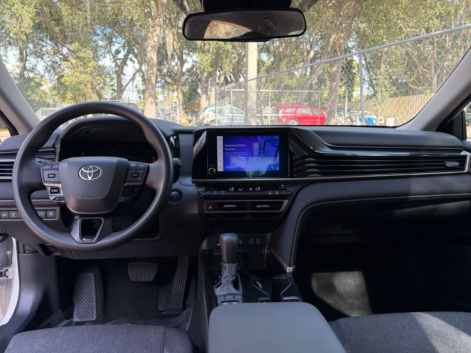 Thumbnail: 2025 Toyota Camry - 27