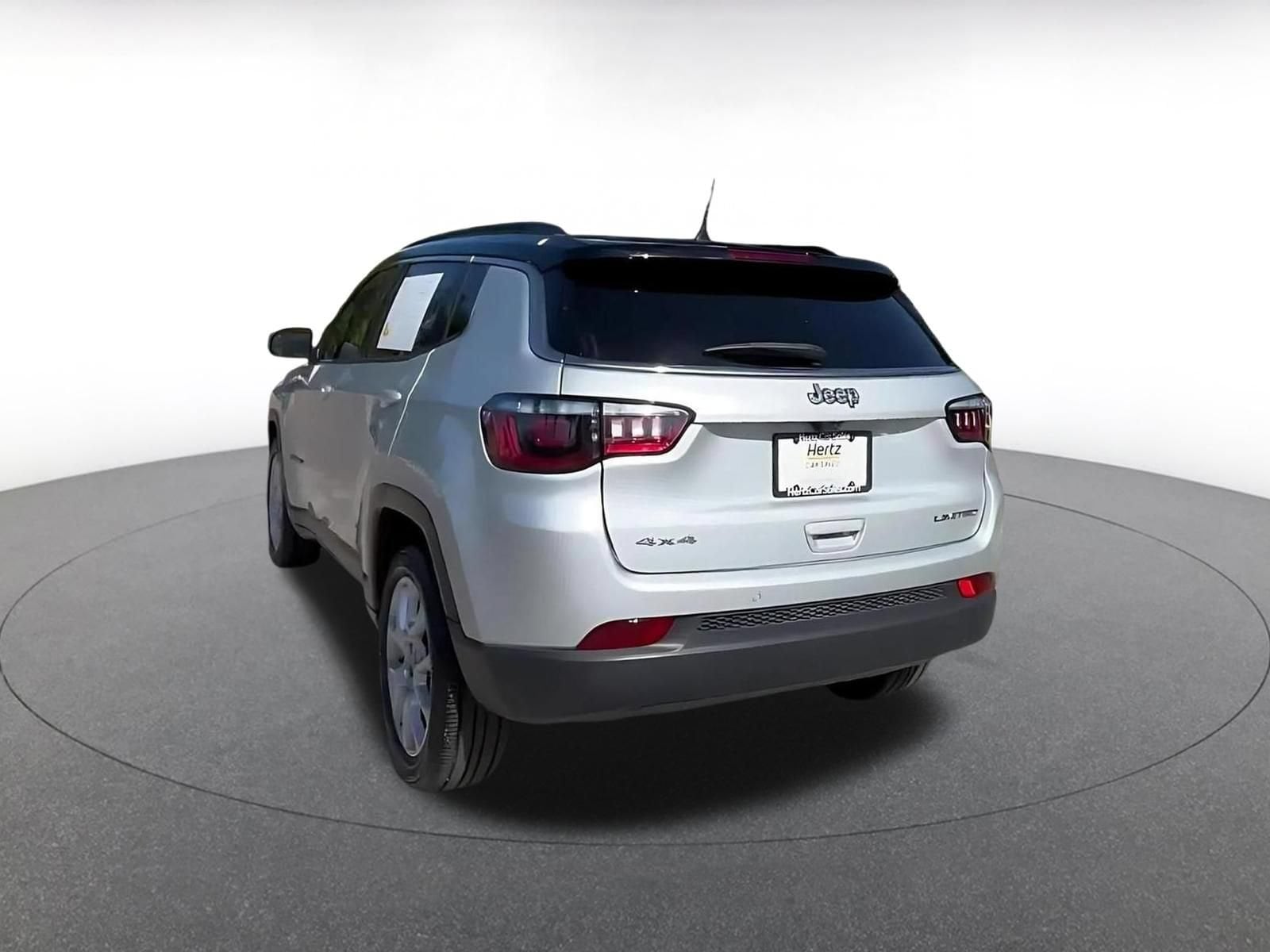 Thumbnail: 2025 Jeep Compass - 11