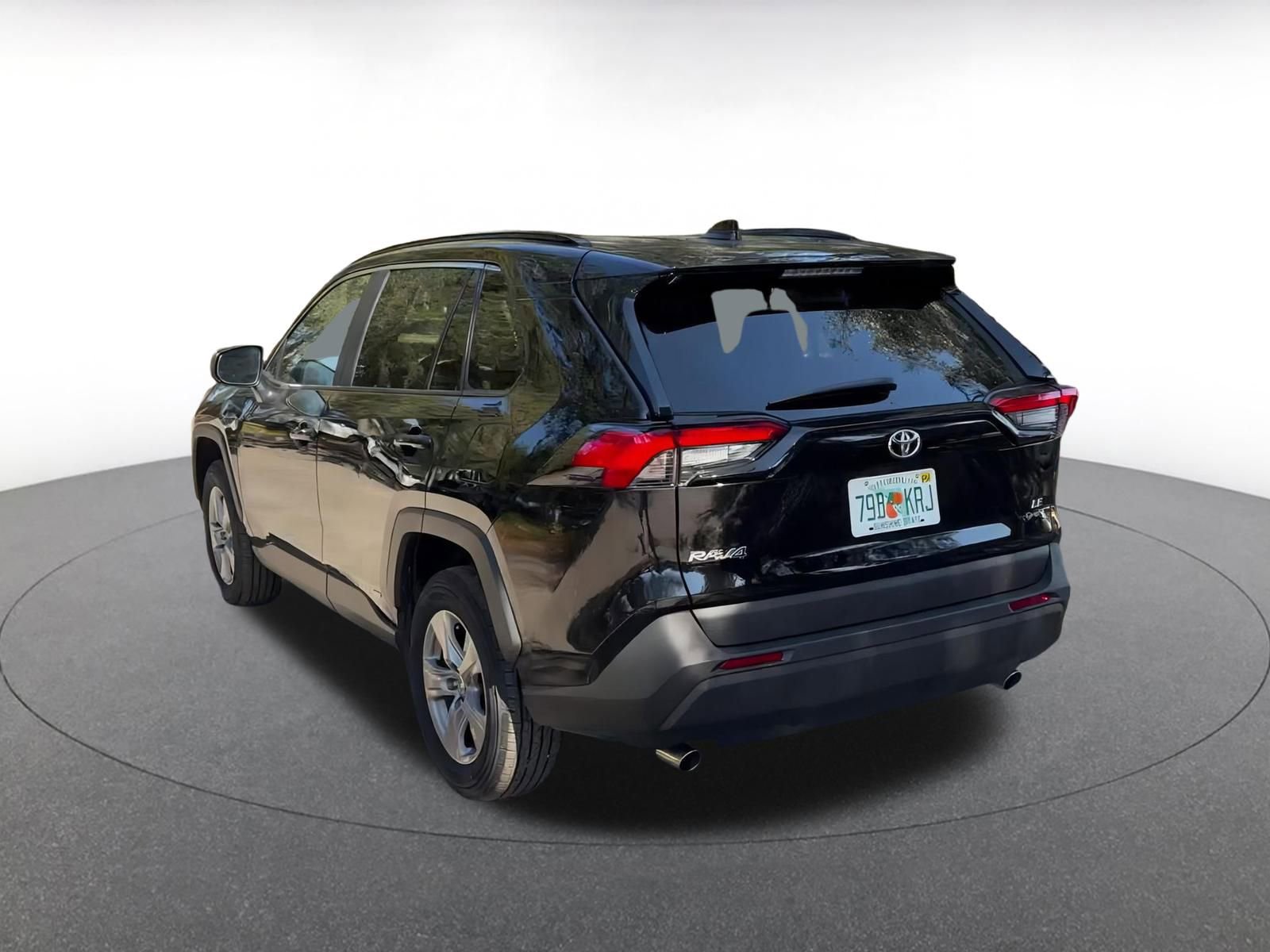 Thumbnail: 2025 Toyota RAV4 - 11